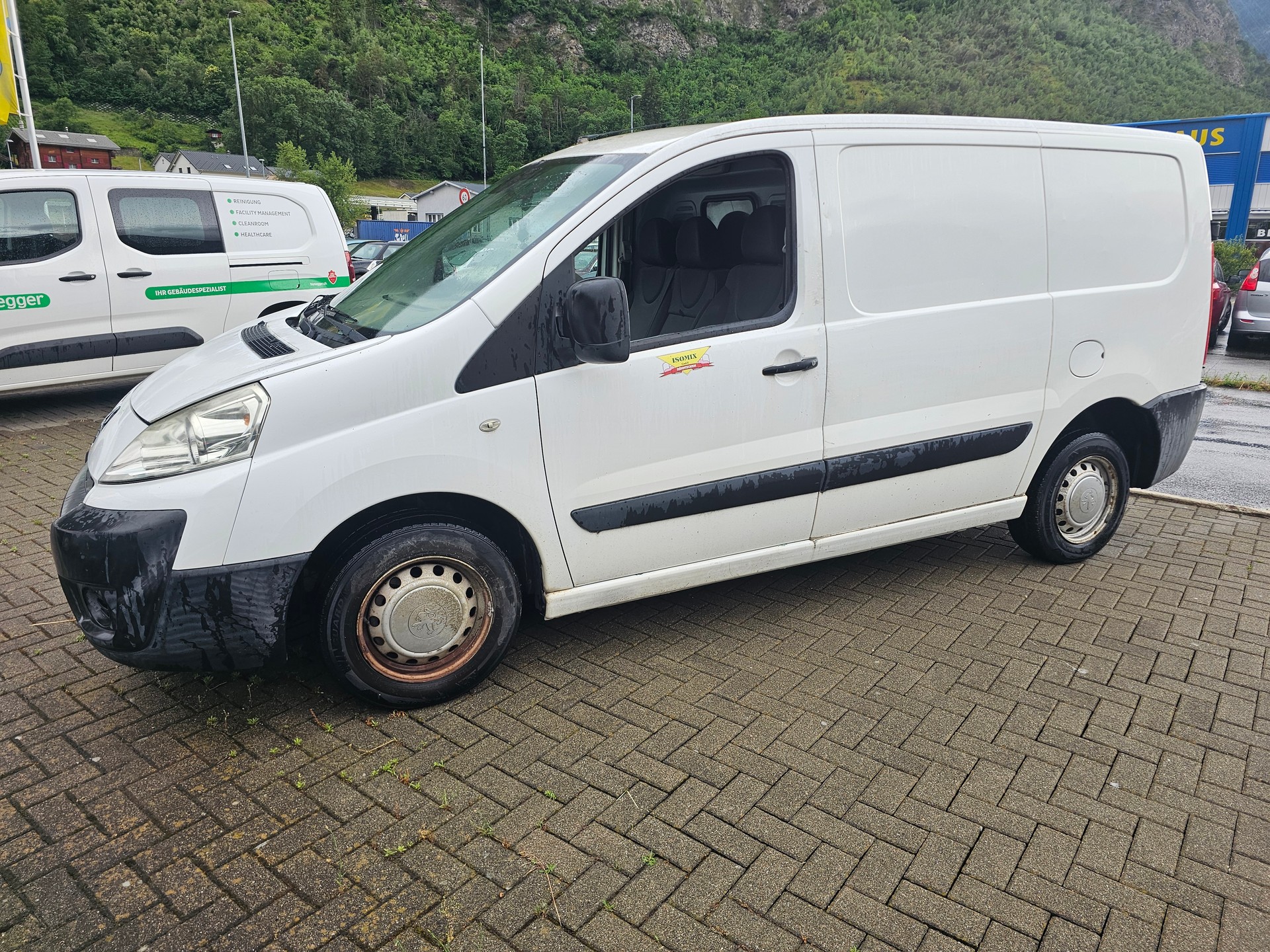 PEUGEOT Expert 1.6 HDi 227 L1H1-image-2