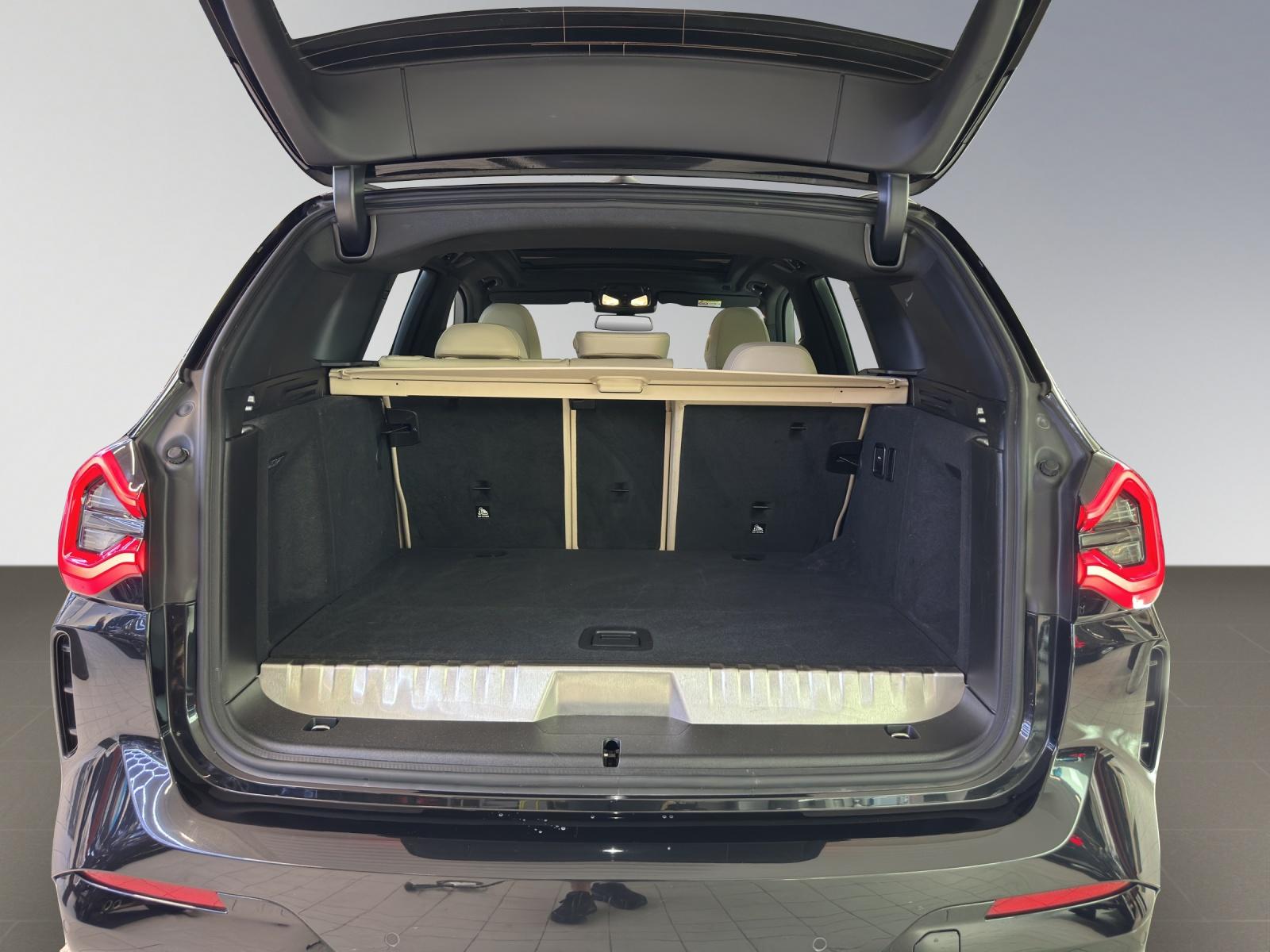 BMW X3 30e xDrive M-SportPaket-image-19