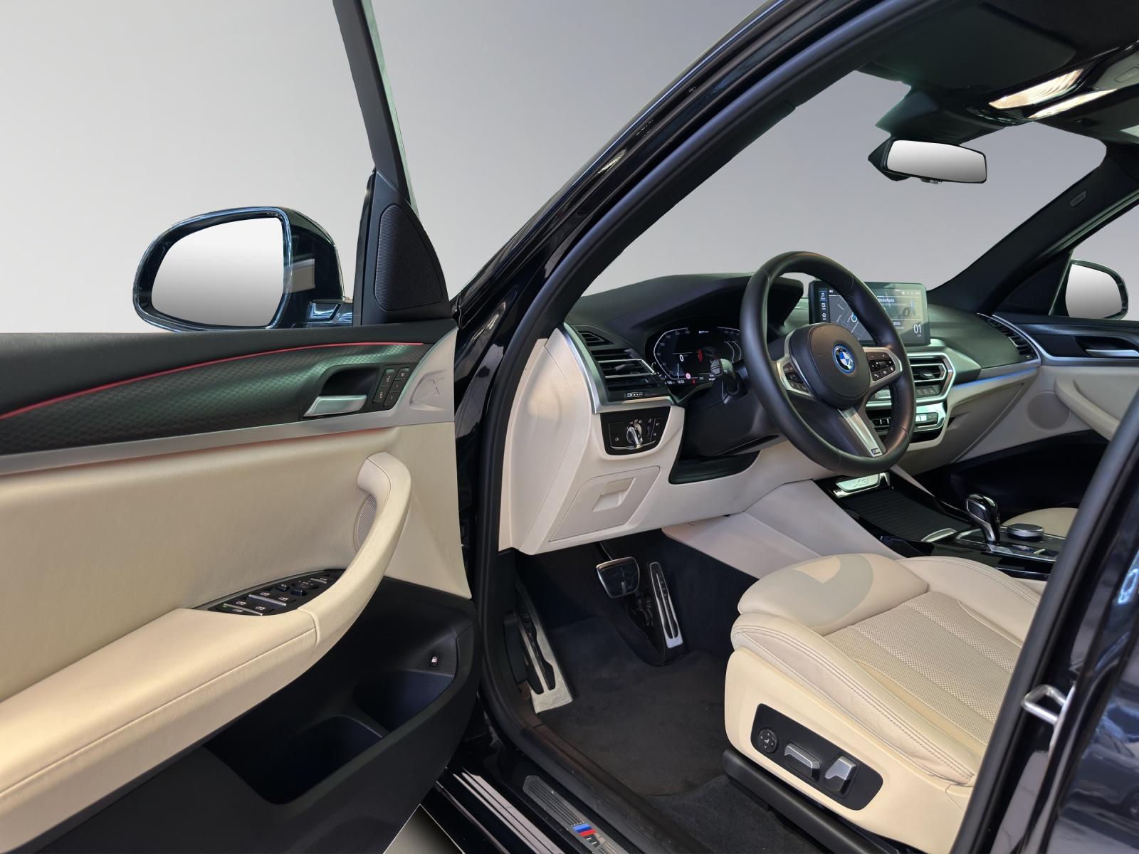 BMW X3 30e xDrive M-SportPaket-image-10
