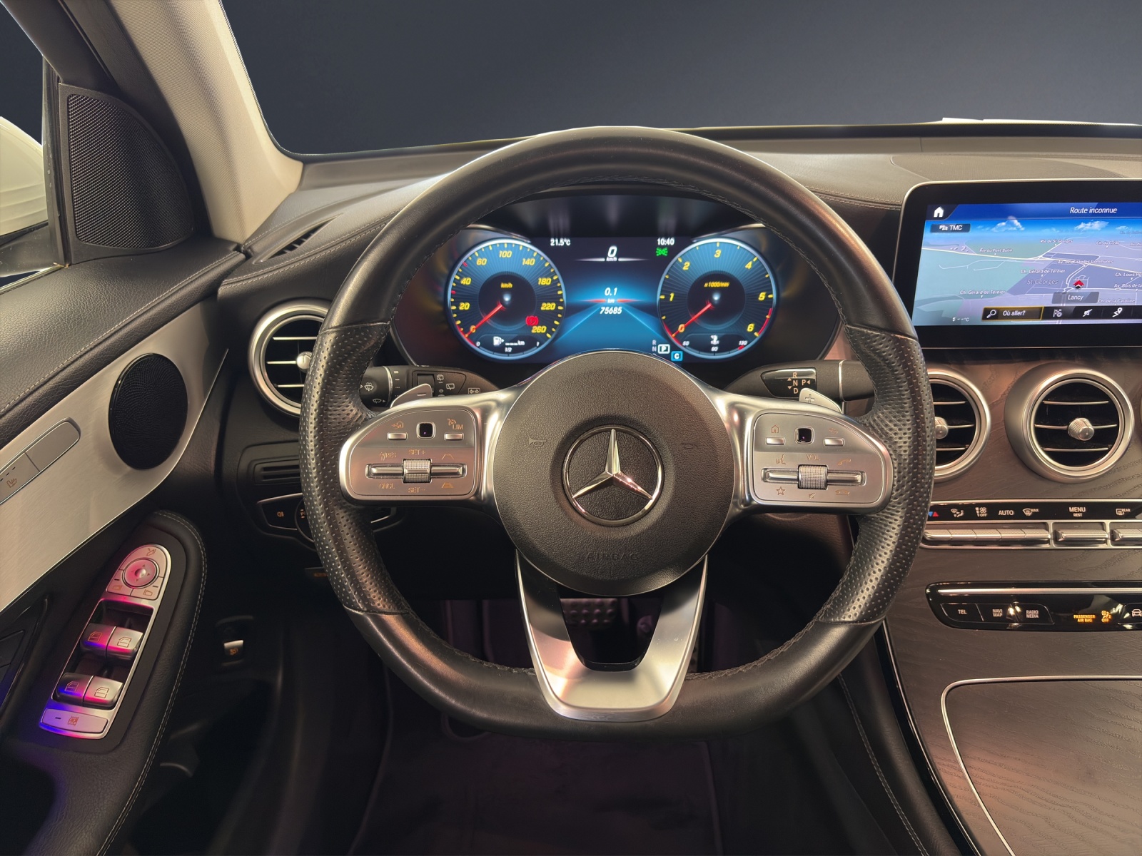MERCEDES-BENZ GLC 220 d AMG Plus 4Matic-image-13