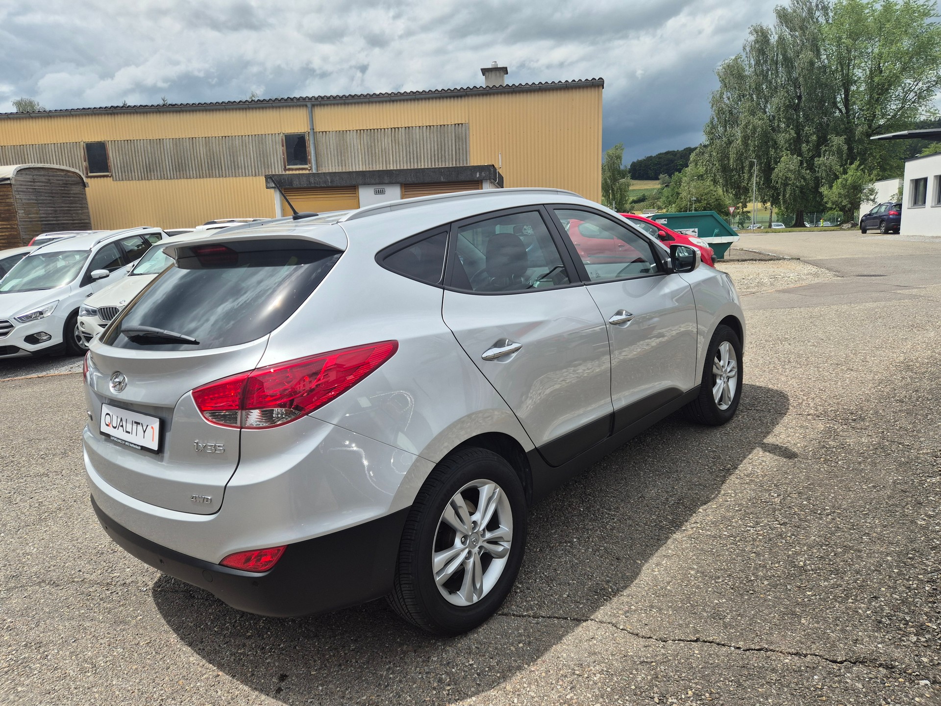 HYUNDAI iX 35 2.0 Premium 4WD Automatic-showroom-element-3