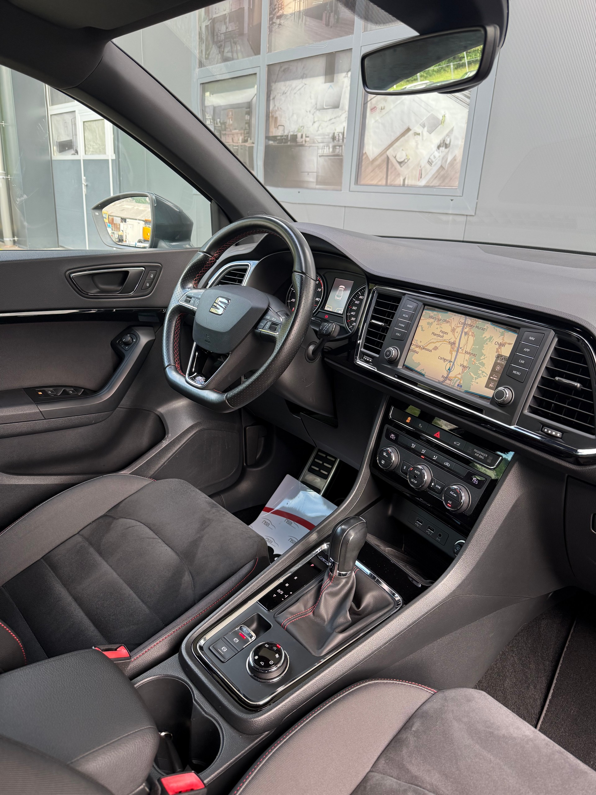 SEAT Ateca 2.0 TSI Xcellence 4Drive DSG-image-11
