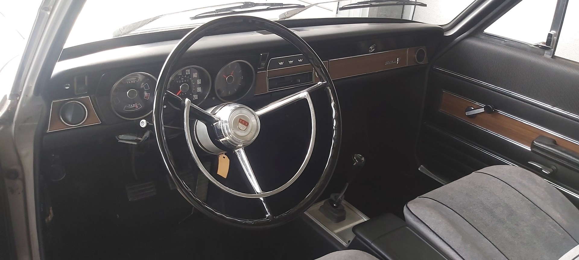 FORD 20M 2.0 V6-image-10
