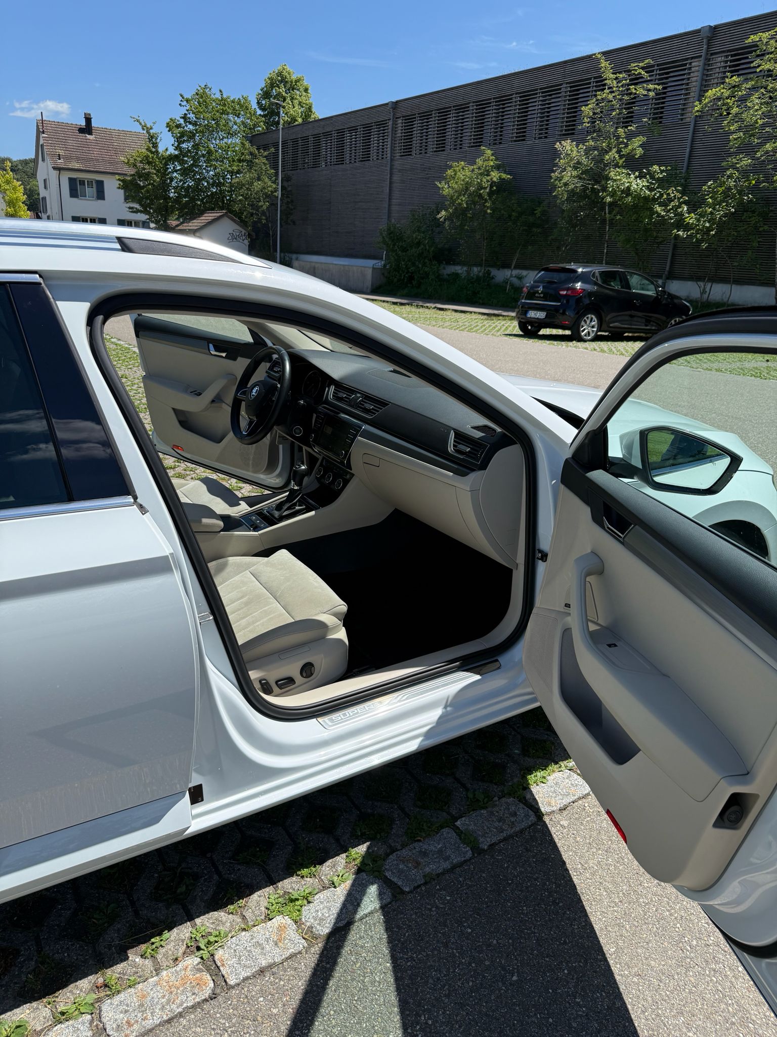 SKODA 2.0 TDI 190 Style 4x4 DSG-image-15