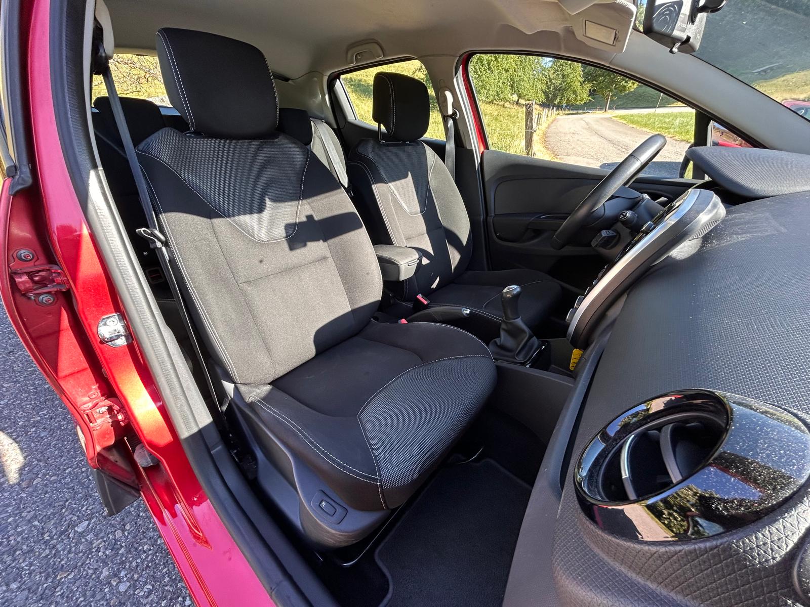 RENAULT Clio 1.2 16V Expression-image-11