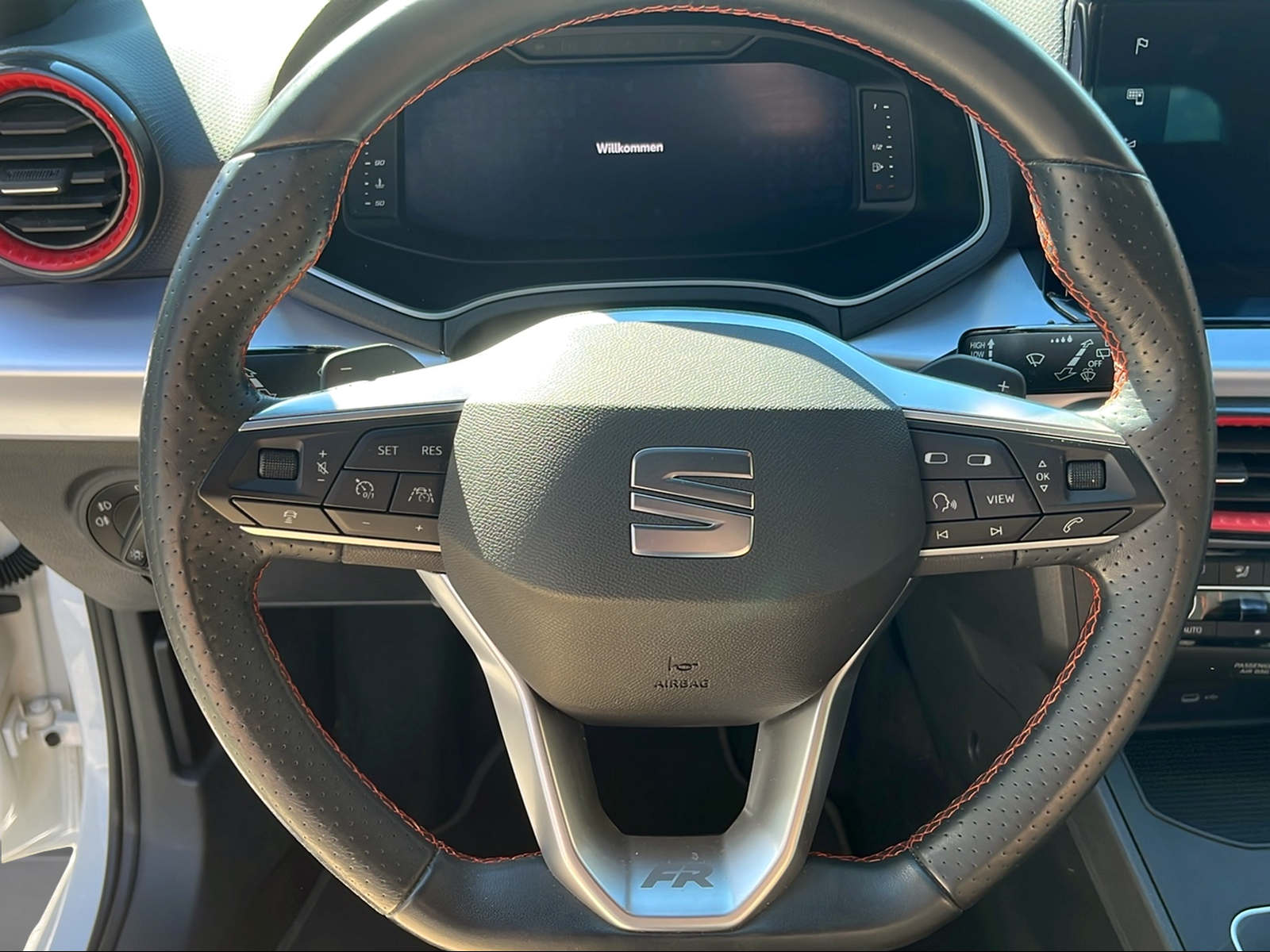 SEAT Ibiza 1.5 TSI FR DSG-image-10