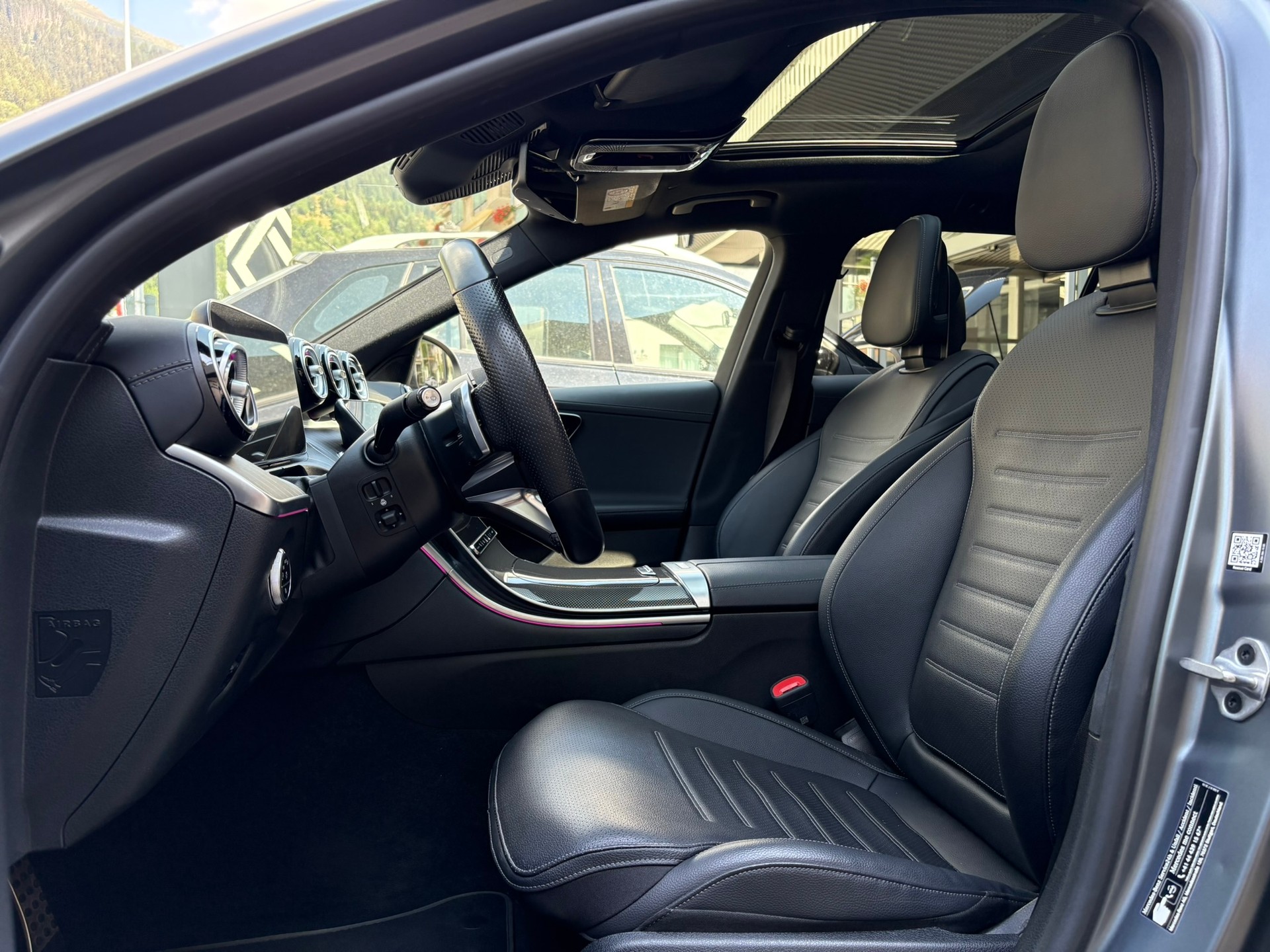 MERCEDES-BENZ C 300 T 4 Matic AMG Line-image-8
