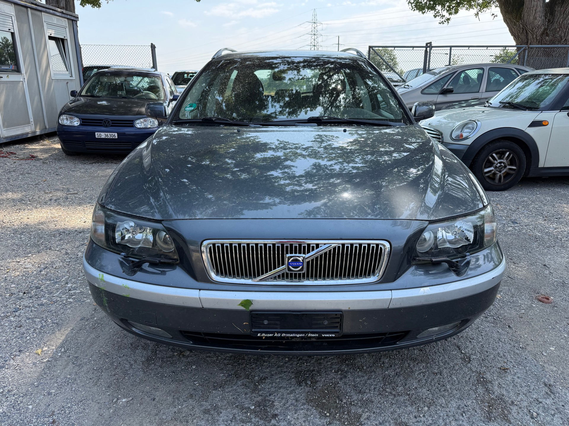 VOLVO V70 2.5T AWD-image-1