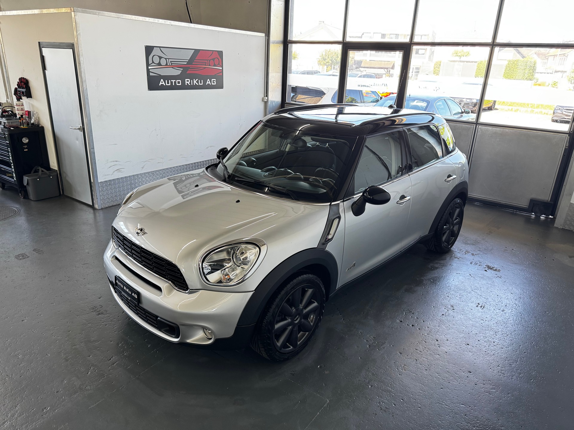 MINI Countryman Cooper S ALL4 Steptronic-image-4