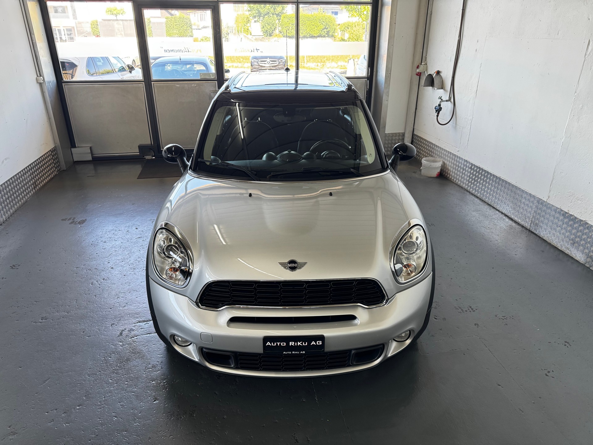 MINI Countryman Cooper S ALL4 Steptronic-showroom-element-2
