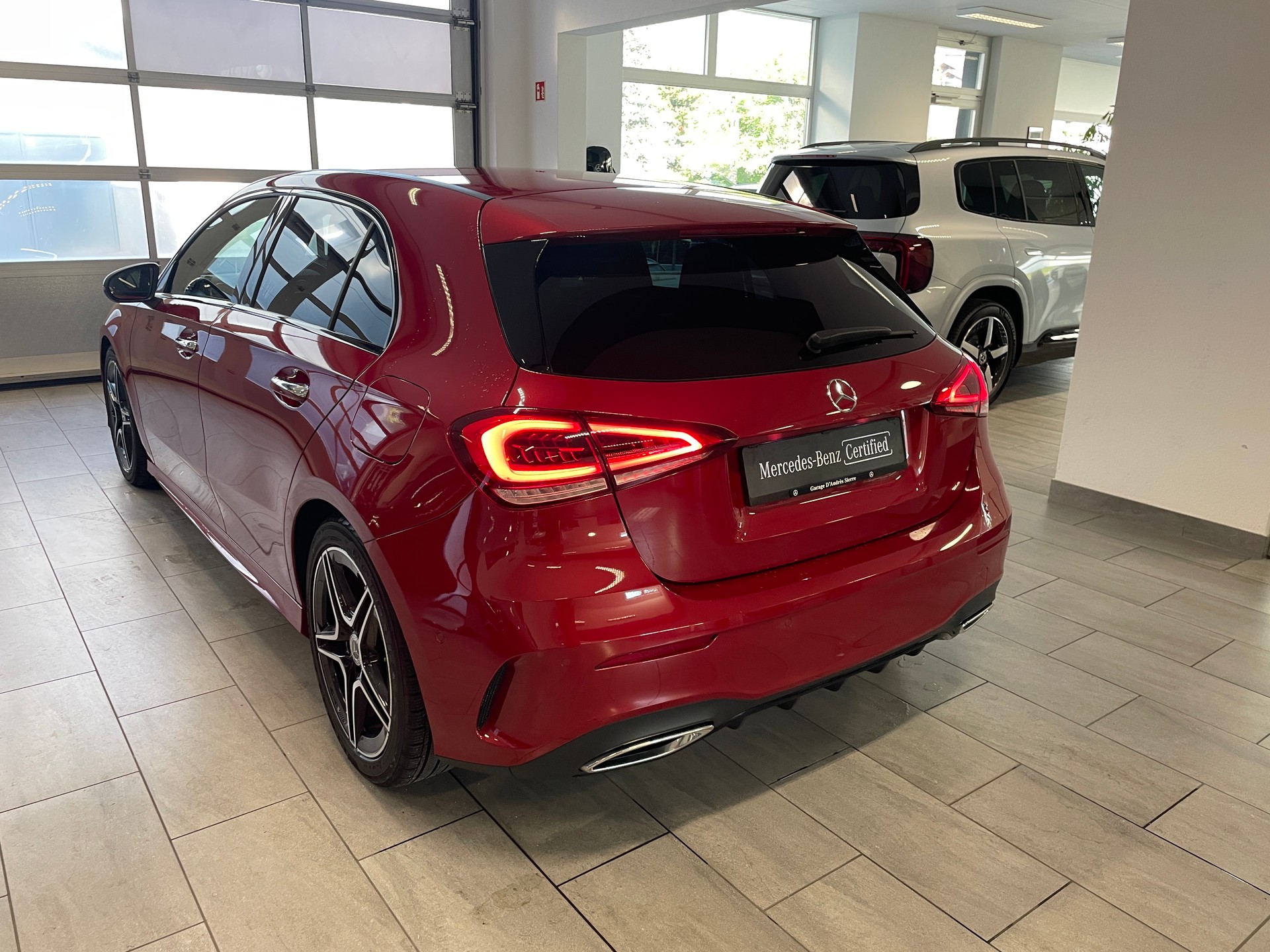 MERCEDES-BENZ A 200 AMG Line 7G-DCT-image-5