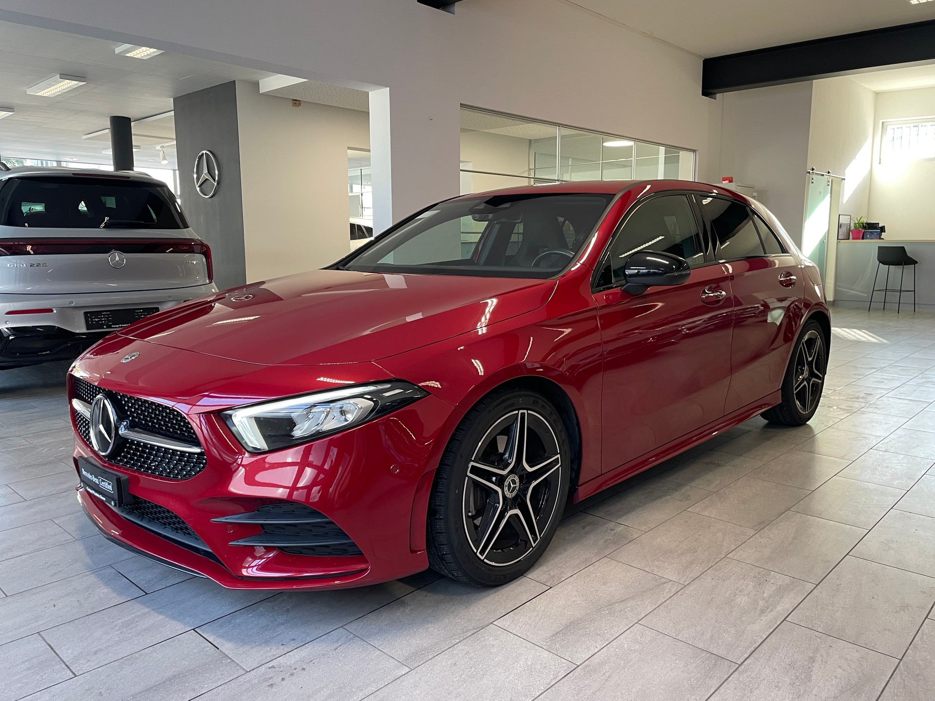MERCEDES-BENZ A 200 AMG Line 7G-DCT