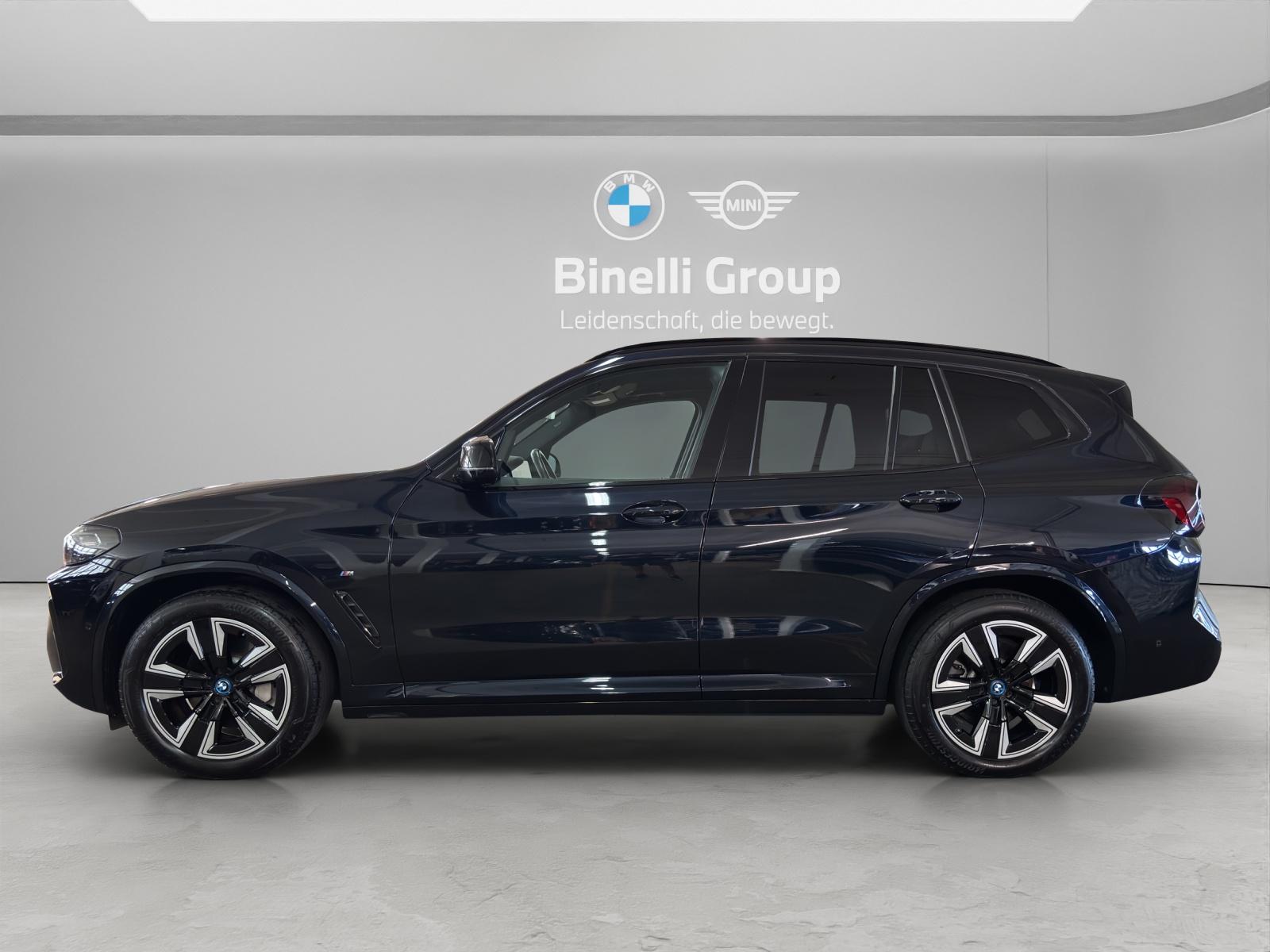 BMW iX3 E-Motor-showroom-element-3
