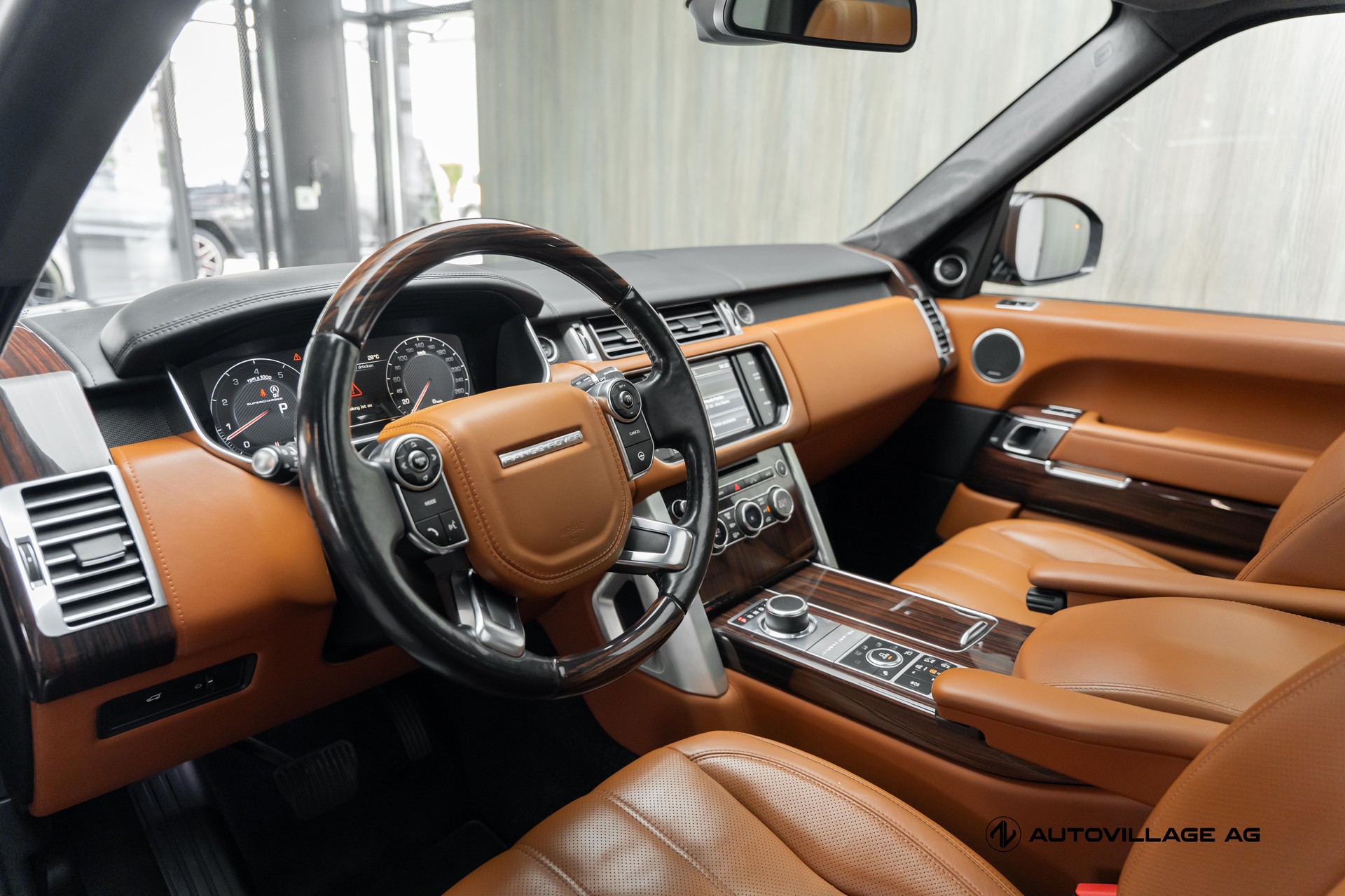 LAND ROVER Range Rover 5.0 V8 SC Autobiography Automatic-showroom-element-3