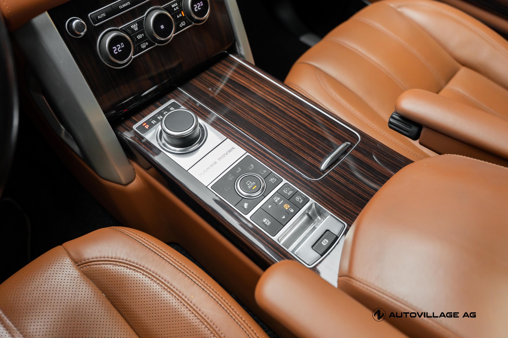LAND ROVER Range Rover 5.0 V8 SC Autobiography Automatic-image-16