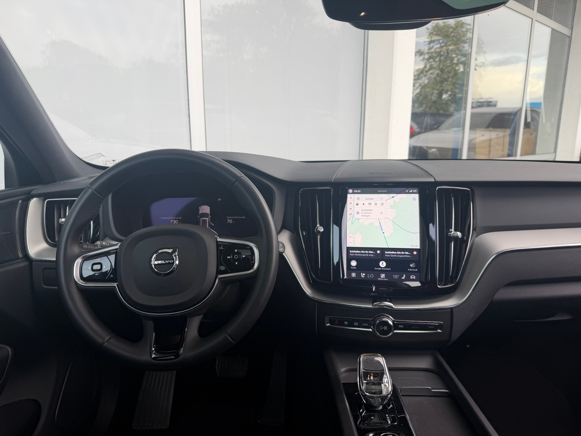 VOLVO XC60 T6 eAWD R-Design Geartronic-image-7