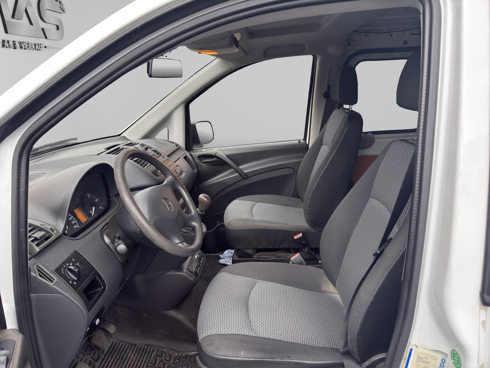 MERCEDES-BENZ Vito 113 CDI Mixto L-image-7
