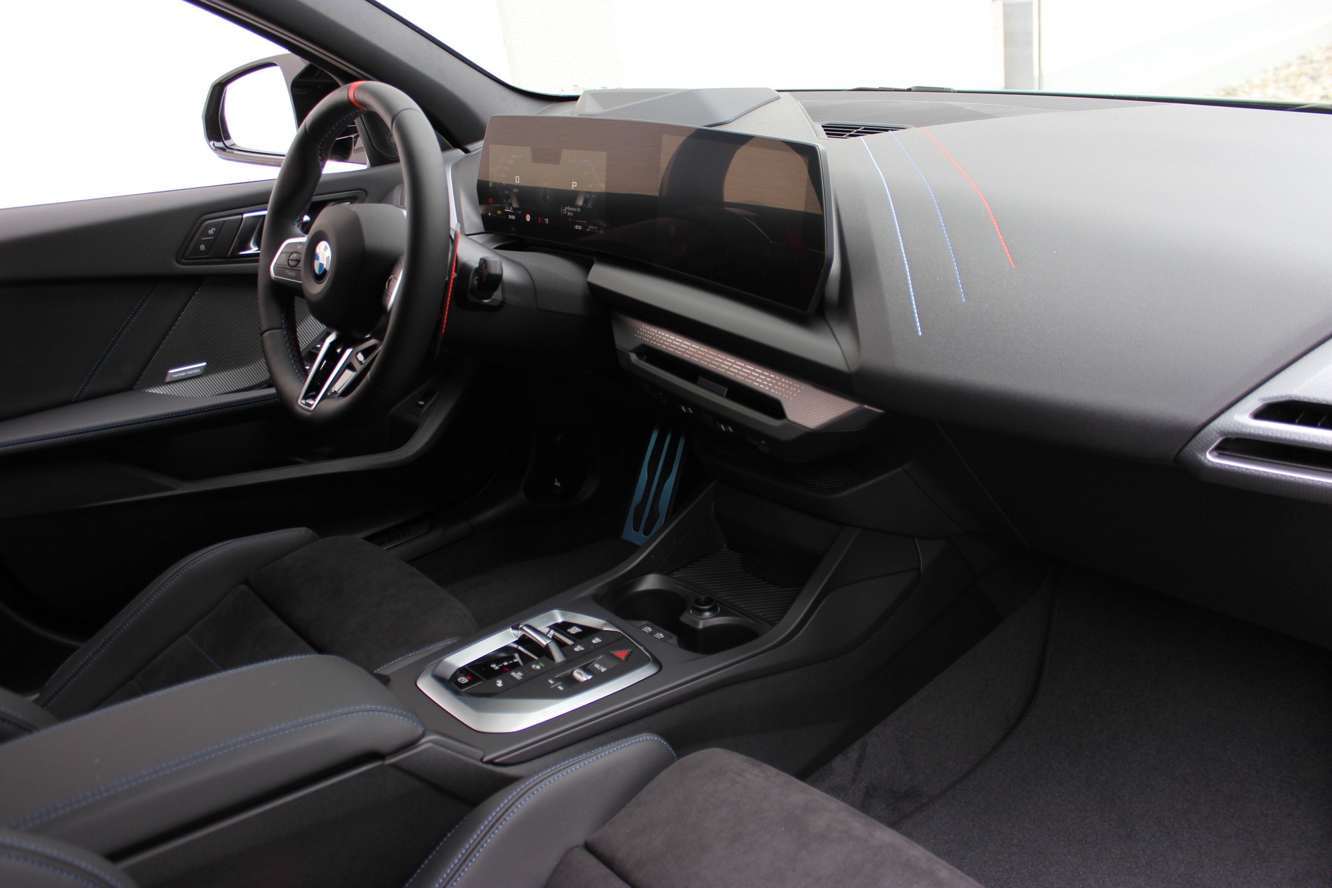 BMW M135 xDrive M Technik Paket Cape York Grün metallic *0.9%-LEASINGAKTION*-showroom-element-3