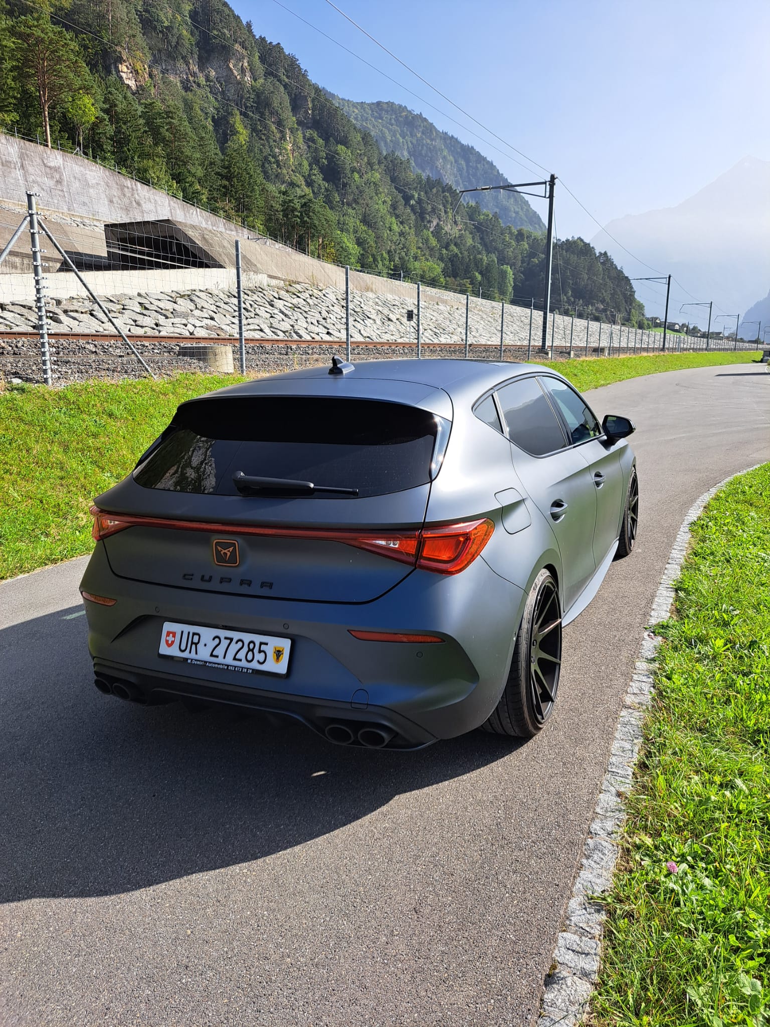 CUPRA CUPRA Leon VZ 2.0 TSI DSG-image-4