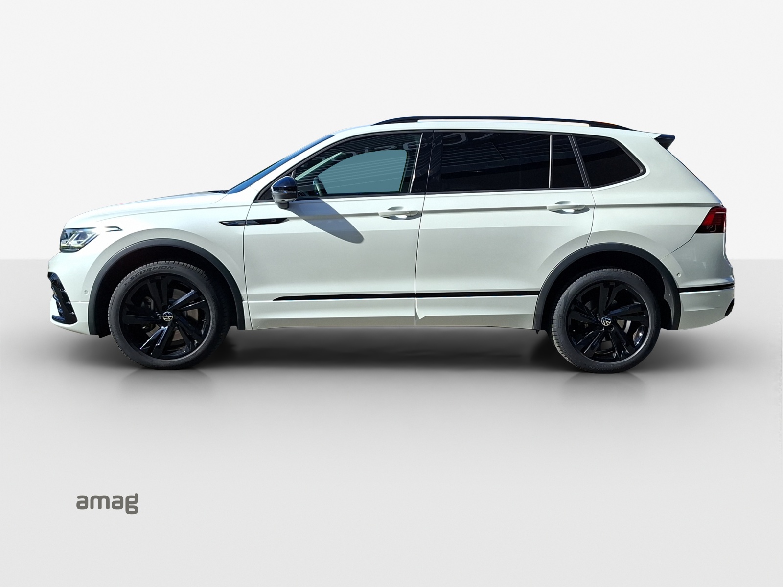 VW Tiguan Allspace 2.0TSI R-Line 4Motion DSG-showroom-element-1