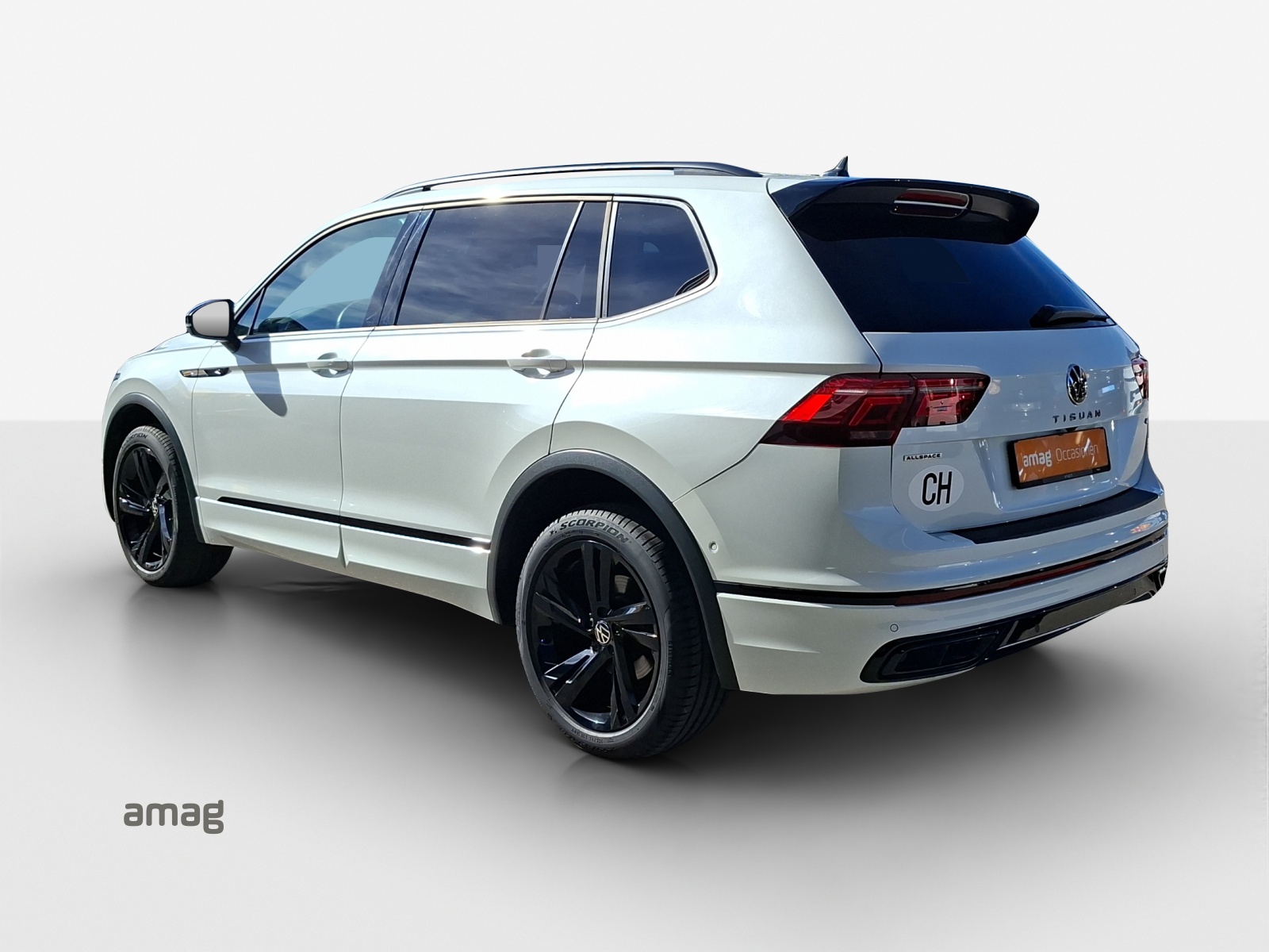 VW Tiguan Allspace 2.0TSI R-Line 4Motion DSG-showroom-element-2
