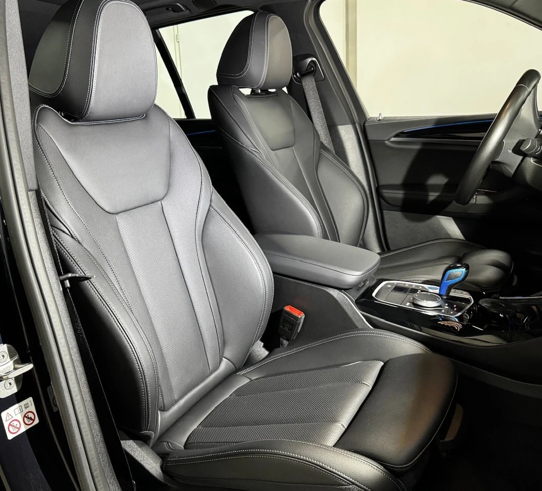 BMW iX3 Inspiring M-Sport 286PS Facelift-image-9