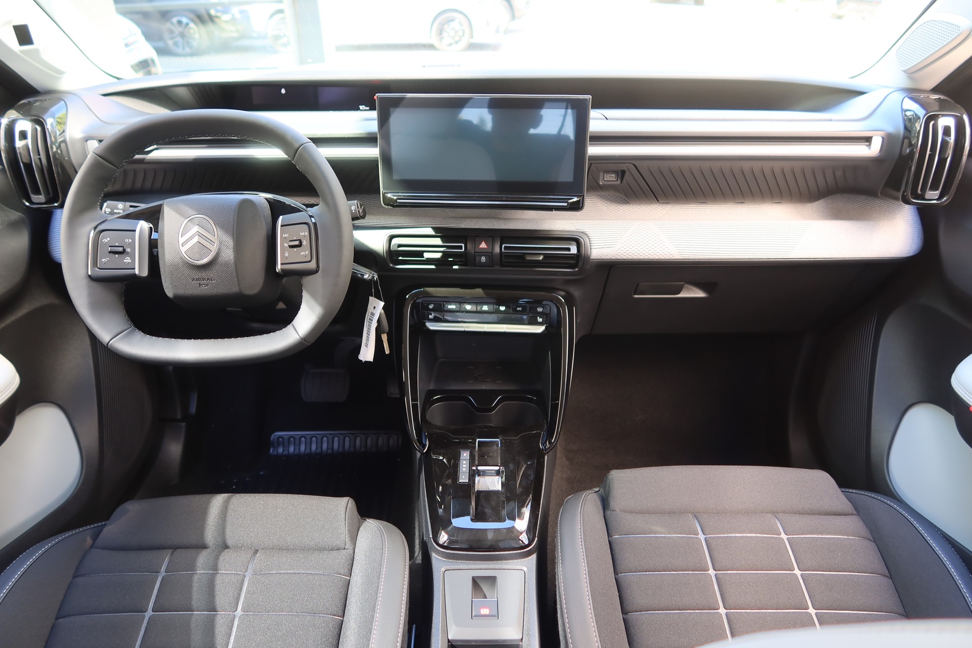 CITROEN C3 1.2i MHEV Max DCS6-image-8