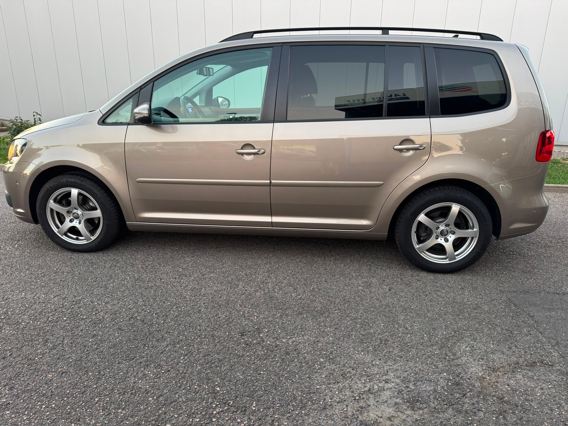 VW Touran 1.4 TSI Comfortline-image-5
