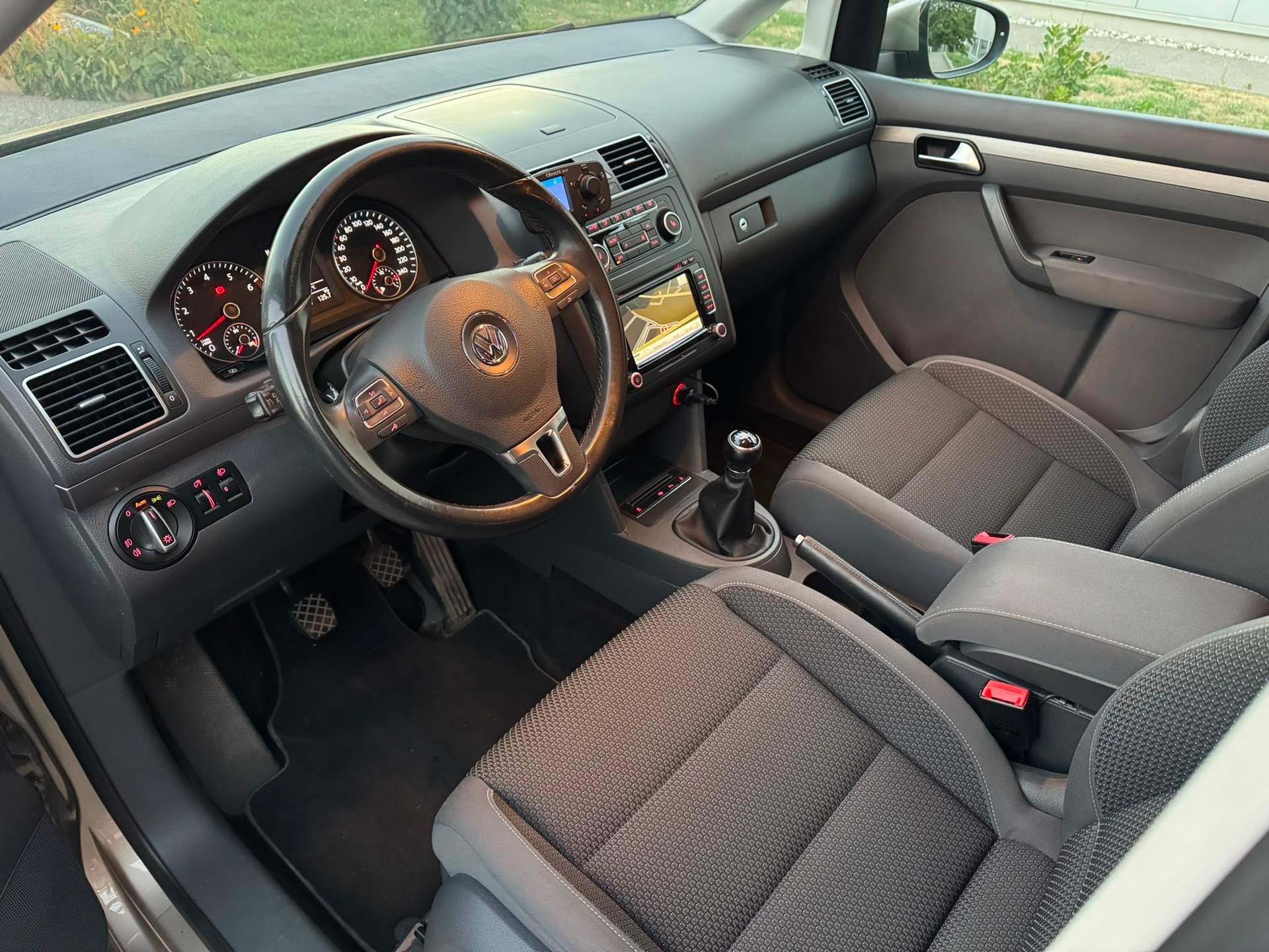 VW Touran 1.4 TSI Comfortline-image-7