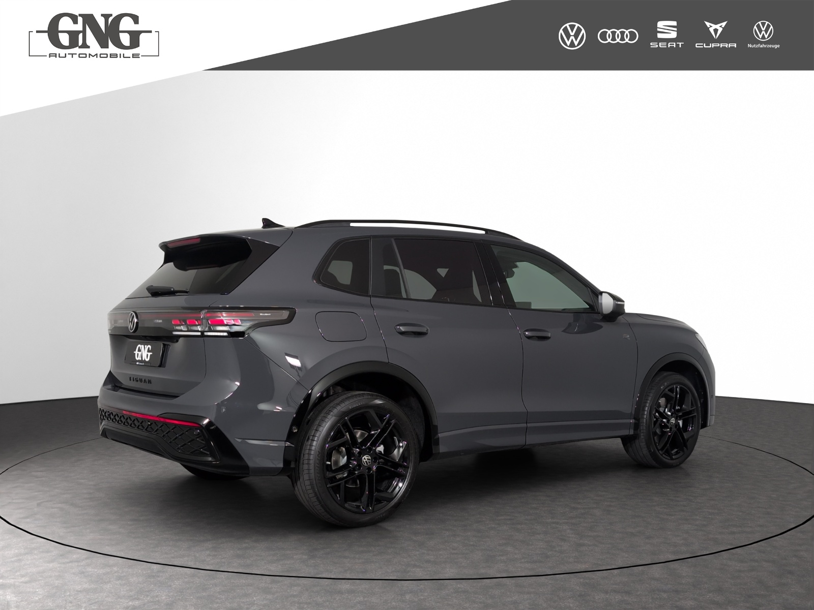 VW Tiguan 2.0 TSI DSG R-Line United 4Motion-showroom-element-2