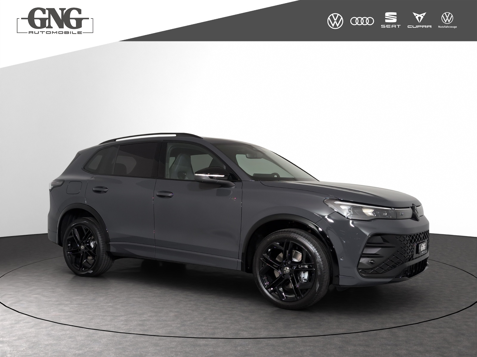 VW Tiguan 2.0 TSI DSG R-Line United 4Motion-showroom-element-3