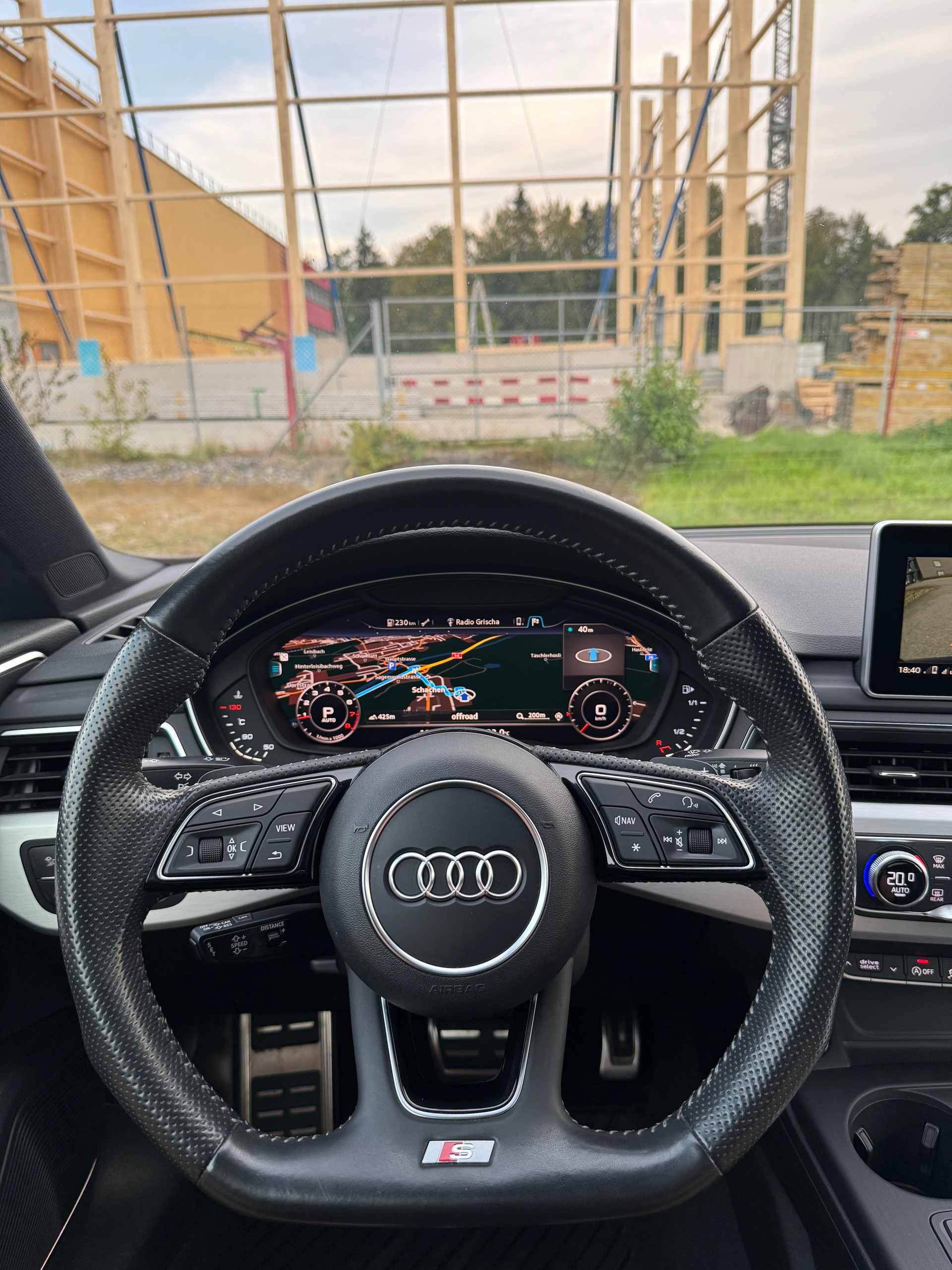 AUDI A5 Coupé 2.0 TFSI Sport quattro S-tronic / ab MFK bei Verkauf-image-12
