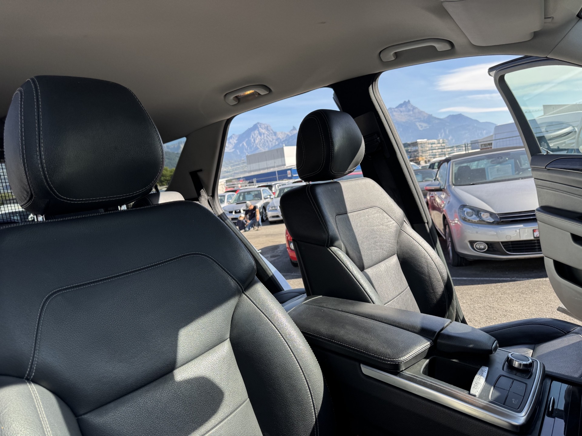 MERCEDES-BENZ ML 250 BlueTEC Executive 4Matic 7G-Tronic-image-13