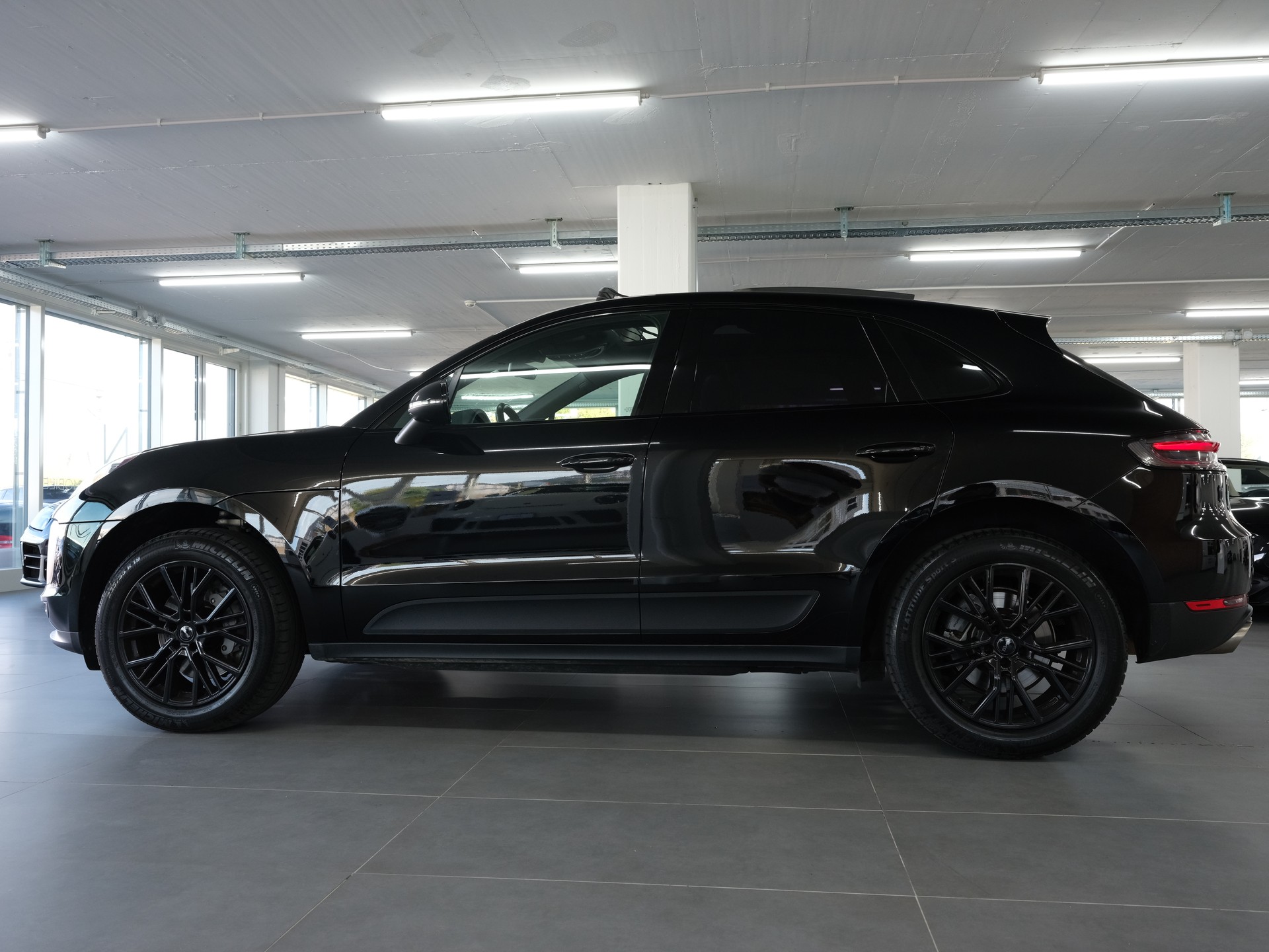 PORSCHE Macan S PDK *Sportabgassanlage* *Bose* *Panorama*-image-4