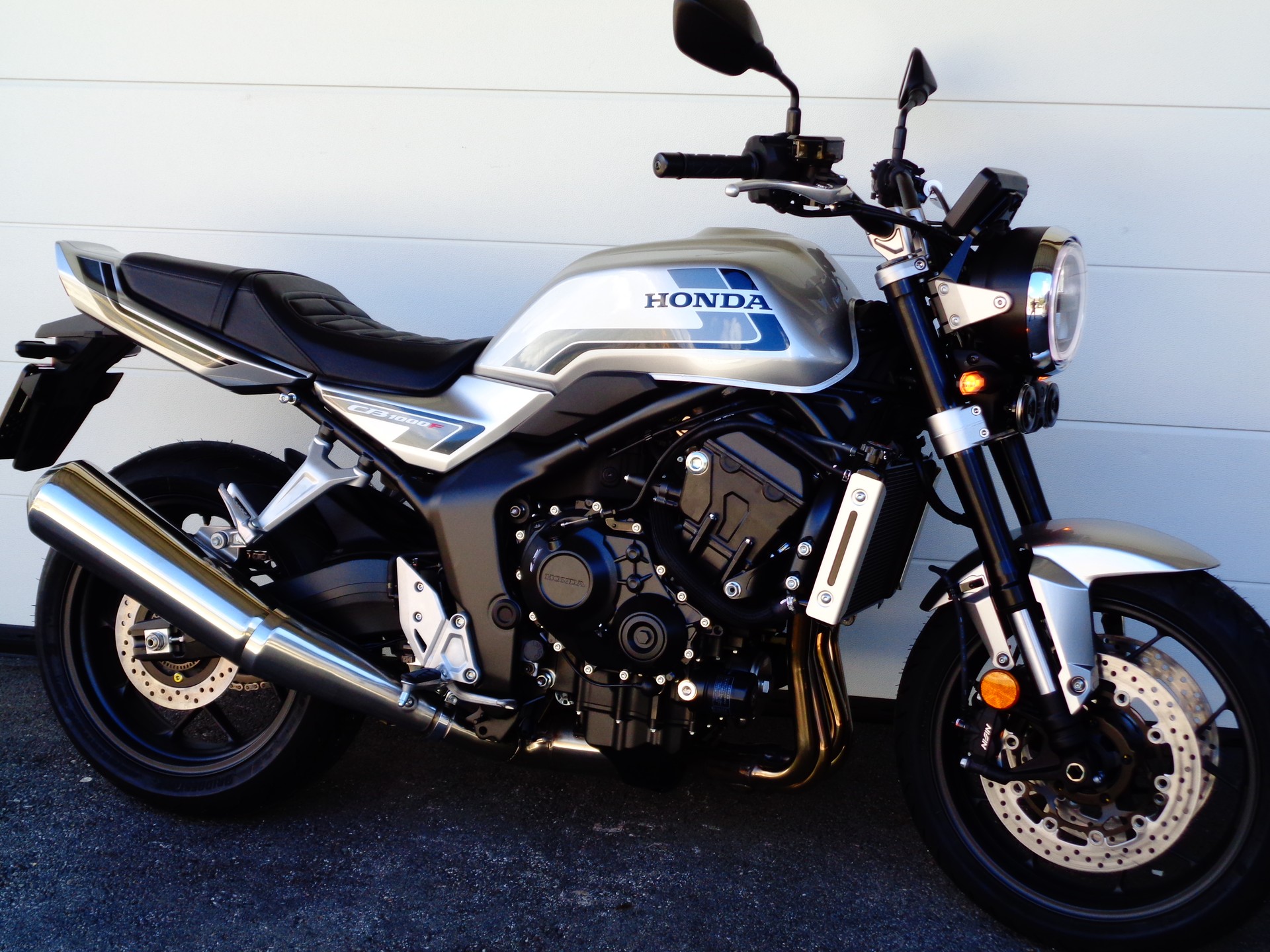 HONDA CB 1000 F A-image-2