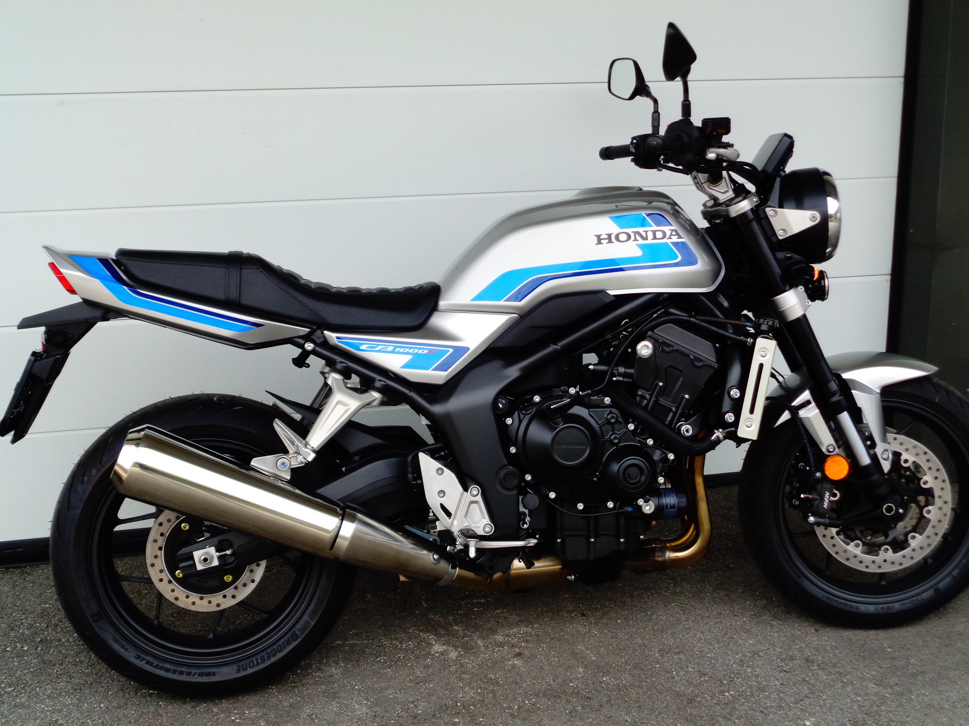 HONDA CB 1000 F A-image-2