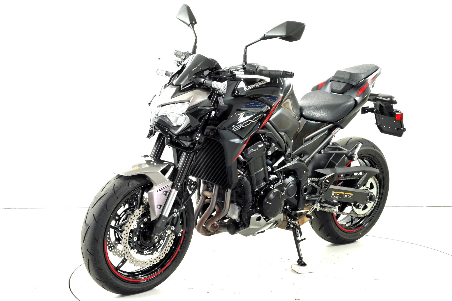 KAWASAKI Z 900 ABS-image-2