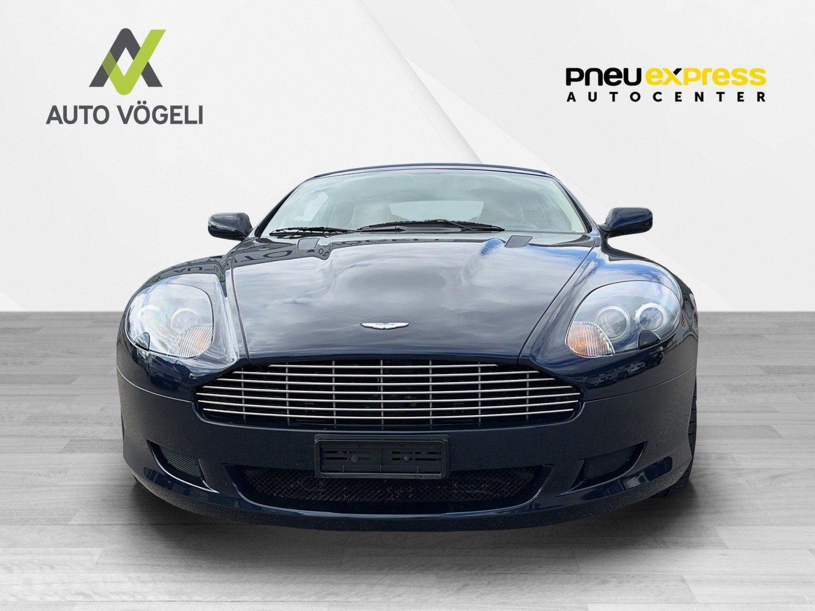 ASTON MARTIN DB9 Volante 5.9 V12-showroom-element-1