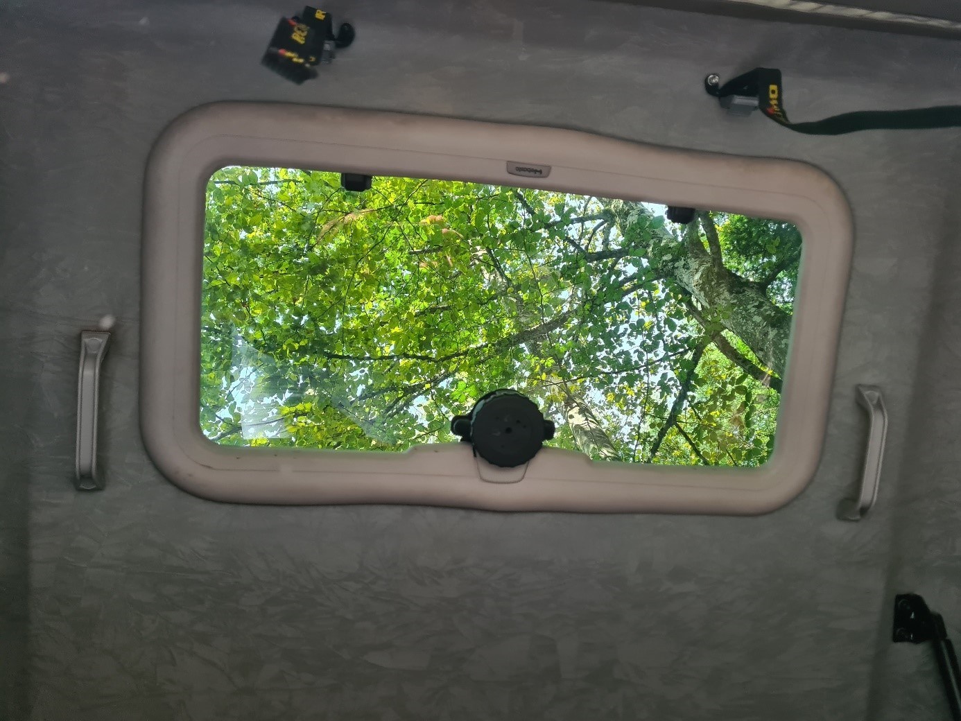 VW T4 Caravelle 2.5TDI syncro ABS-image-5