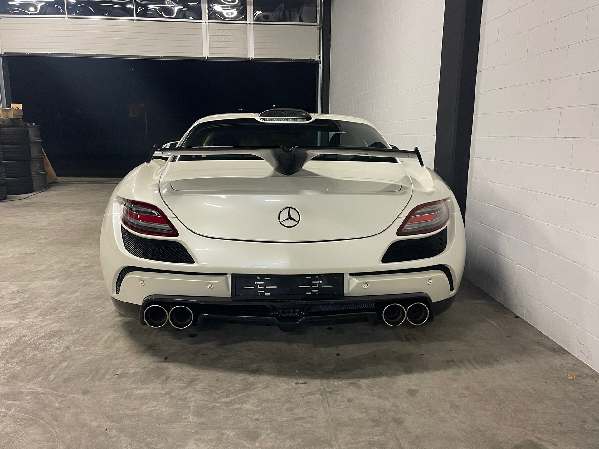 MERCEDES-BENZ SLS 63 AMG Speedshift FAB DESIGN GULLSTREAM-image-6