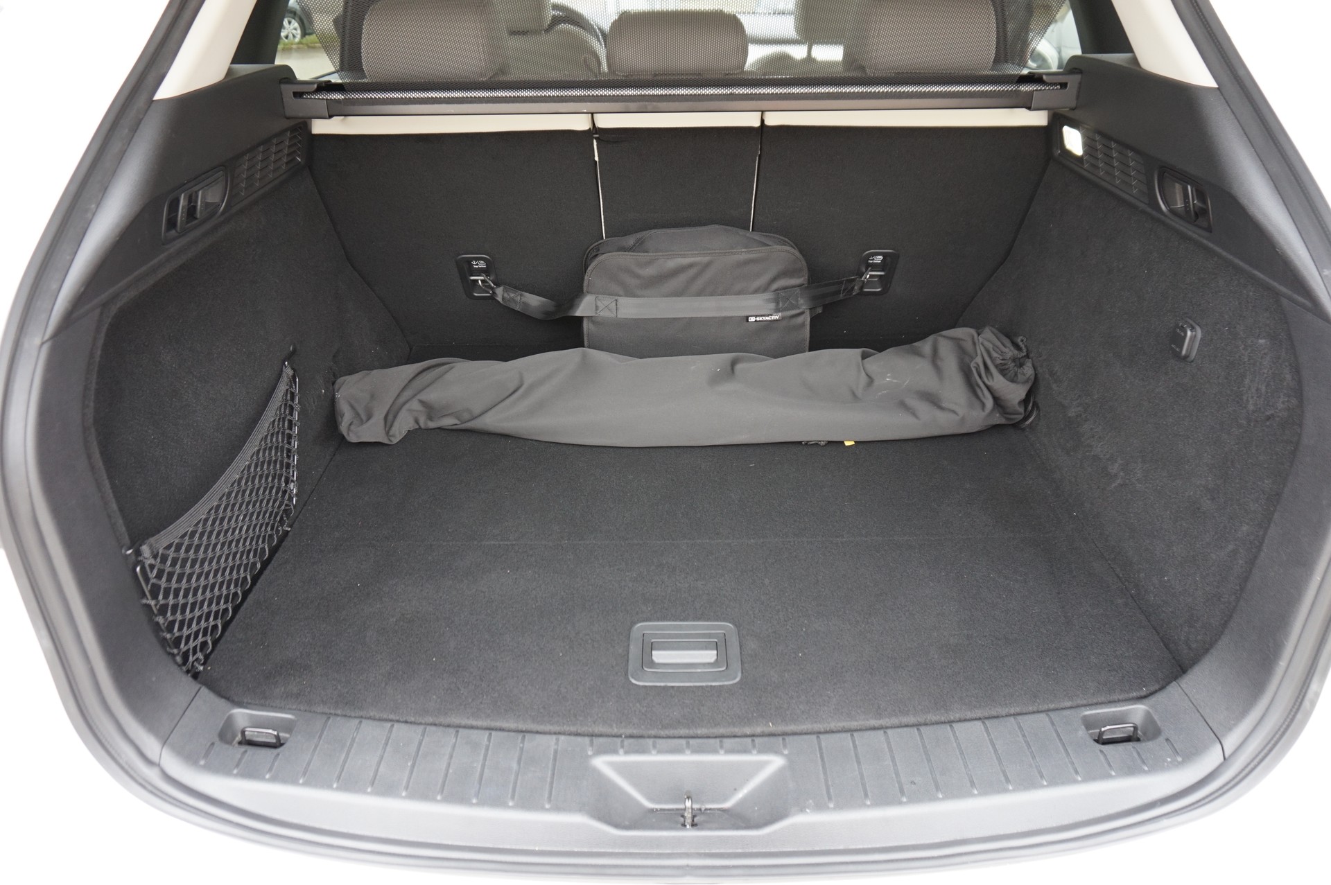 MAZDA CX-60 e-Skyactiv PHEV 327 AWD Takumi-image-15