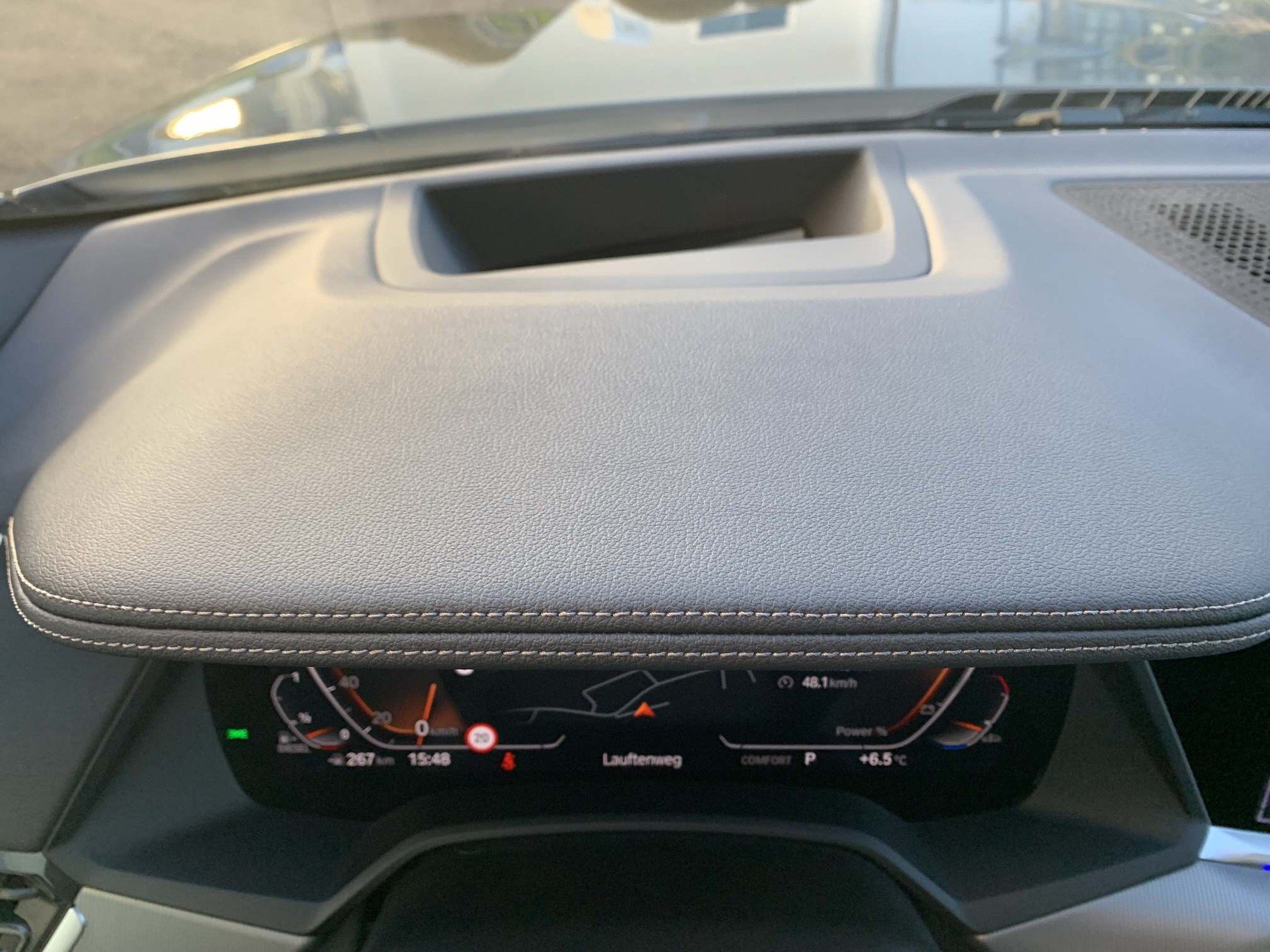 BMW X6 xDrive 40d-image-9
