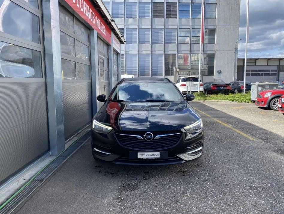 OPEL Insignia 2.0 CDTI Sports Tourer Edition Automatic-image-1