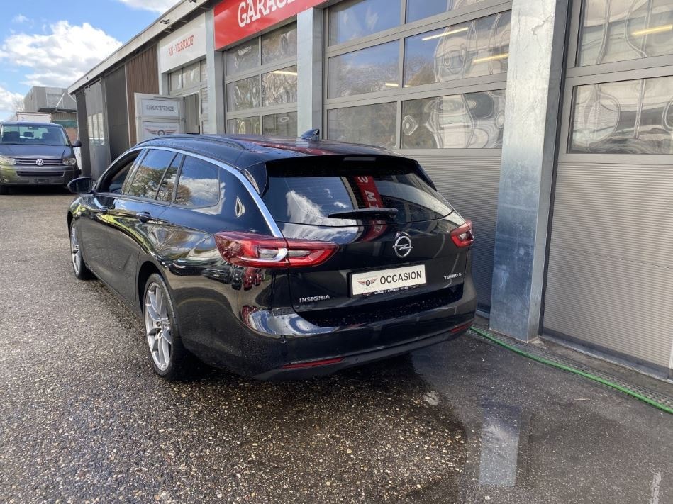 OPEL Insignia 2.0 CDTI Sports Tourer Edition Automatic-image-6