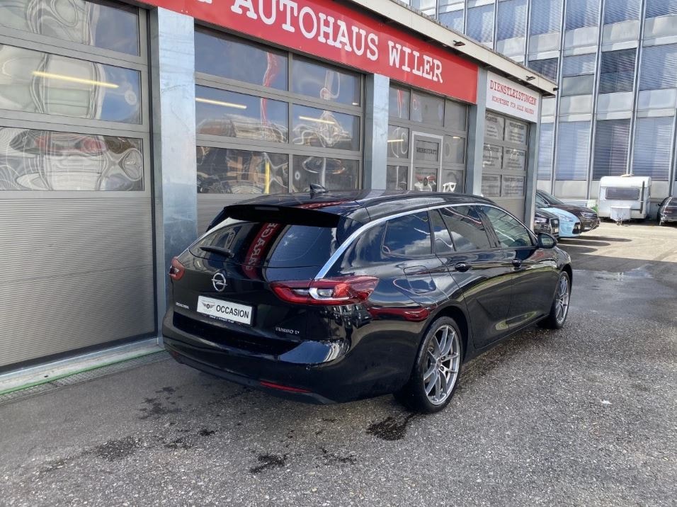 OPEL Insignia 2.0 CDTI Sports Tourer Edition Automatic-image-4
