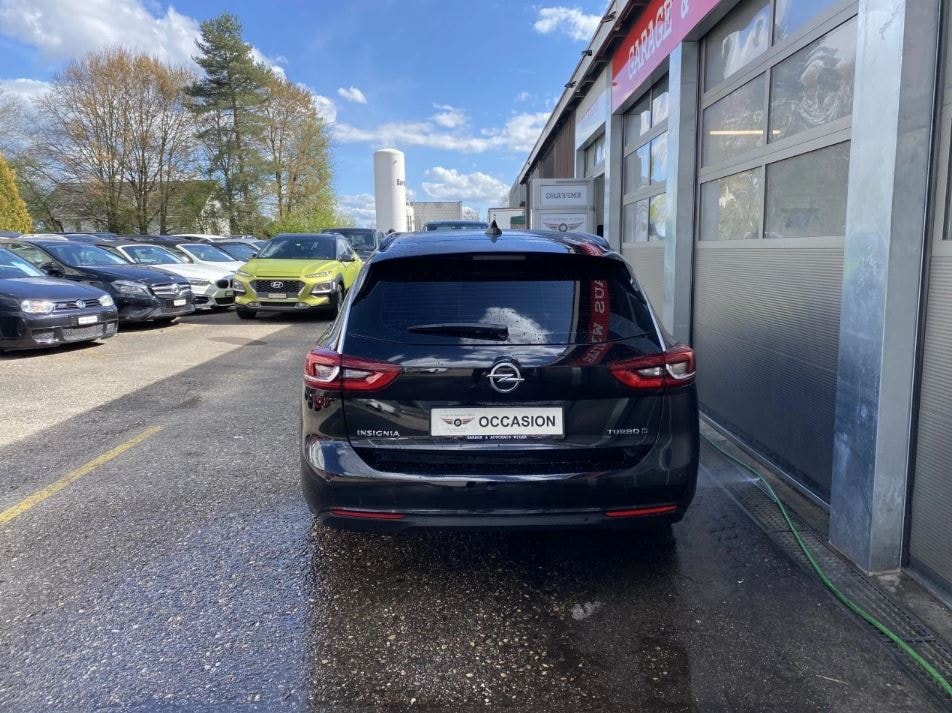OPEL Insignia 2.0 CDTI Sports Tourer Edition Automatic-image-5