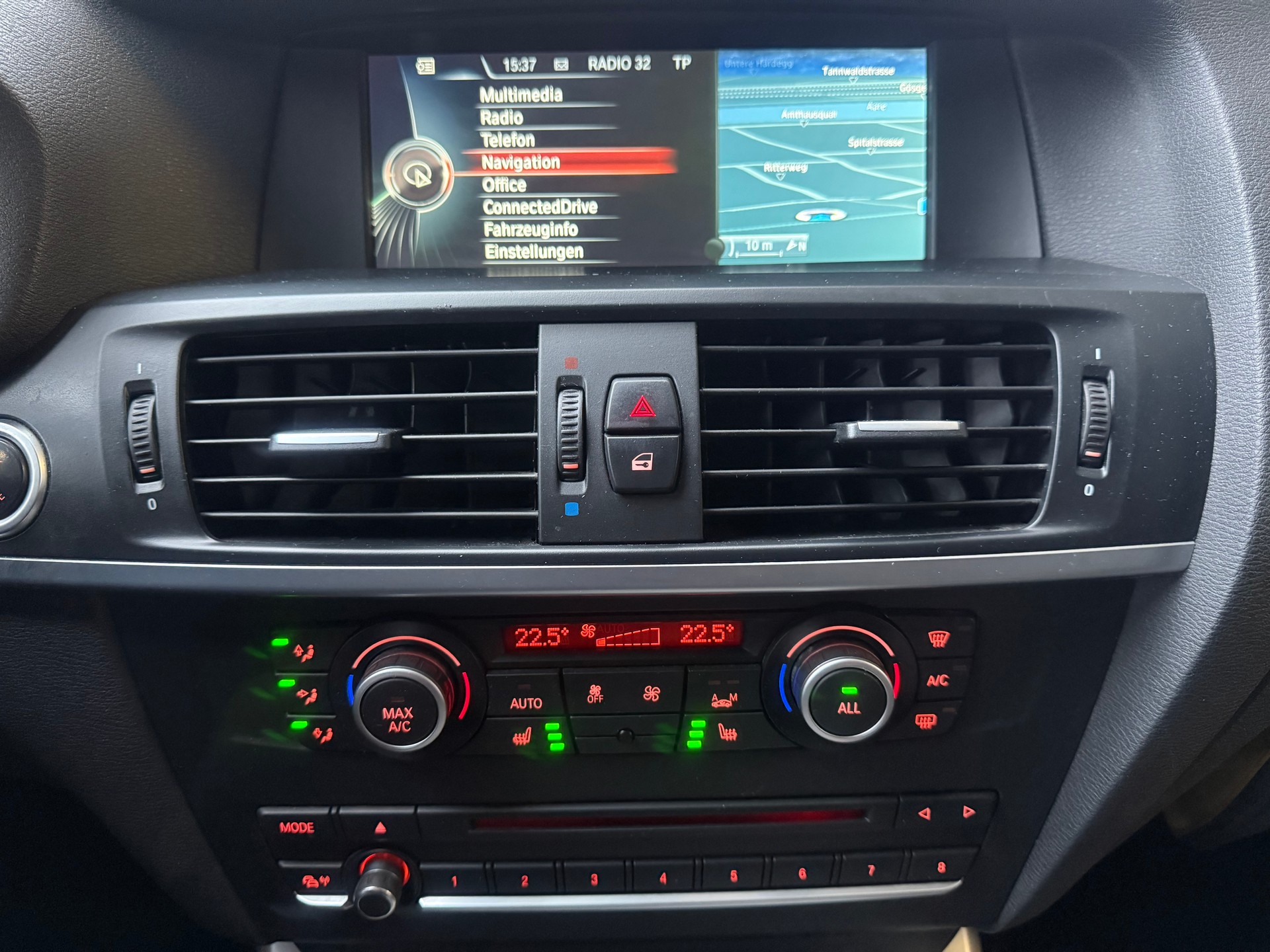 BMW X3 xDrive 35d Steptronic-image-17