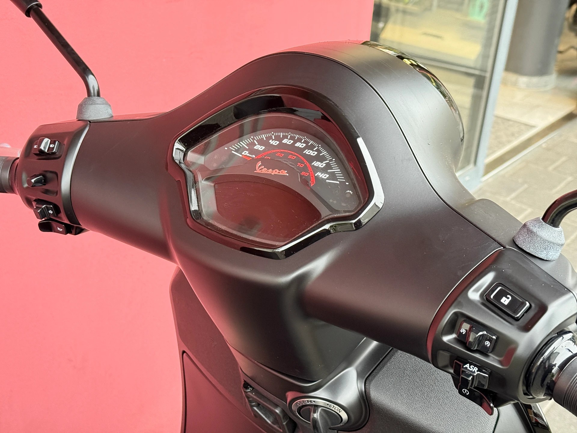 PIAGGIO Vespa GTS 310 Super Sport RST E5+-image-4