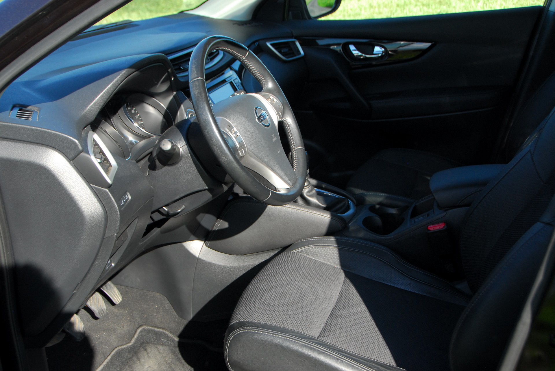 NISSAN Qashqai 1.6 DIG-T tekna-image-4