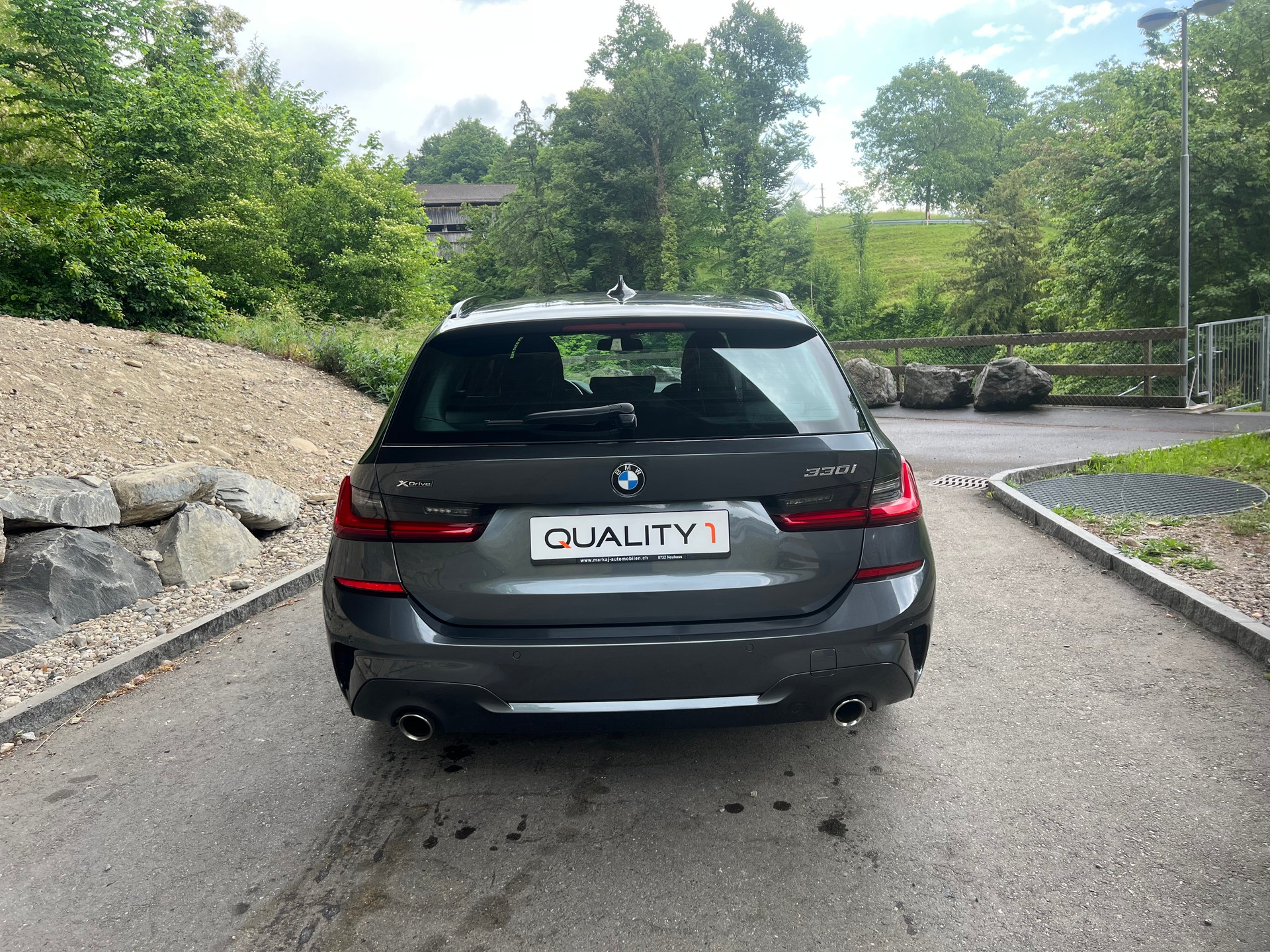 BMW 330i Touring xDrive Steptronic M Sport-image-4